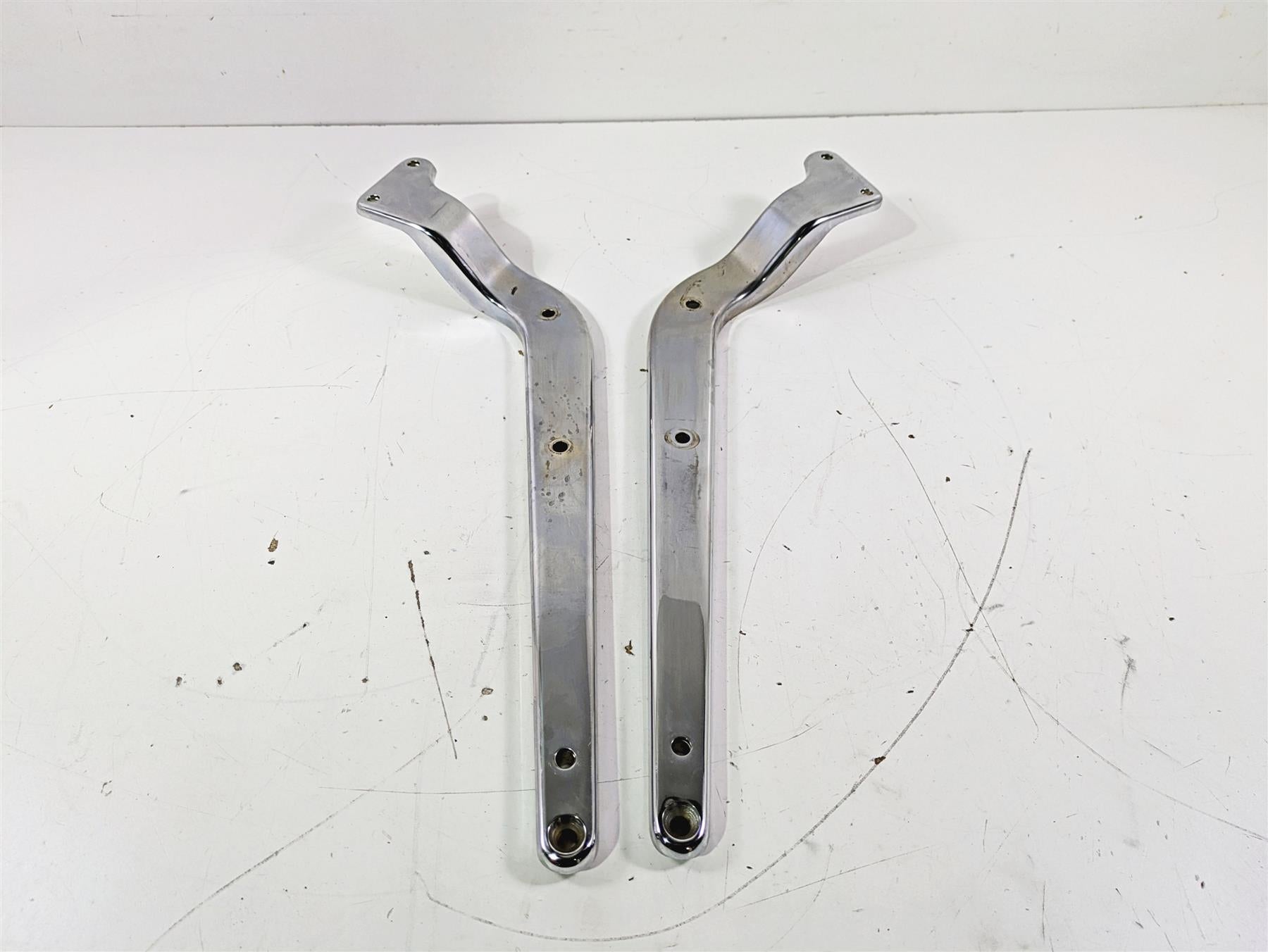 1992 Harley FLSTC Softail Heritage Rear Fender Chrome Braces - Read 59969-86A {{ shop.shopifyCountryName }} - Mototech271