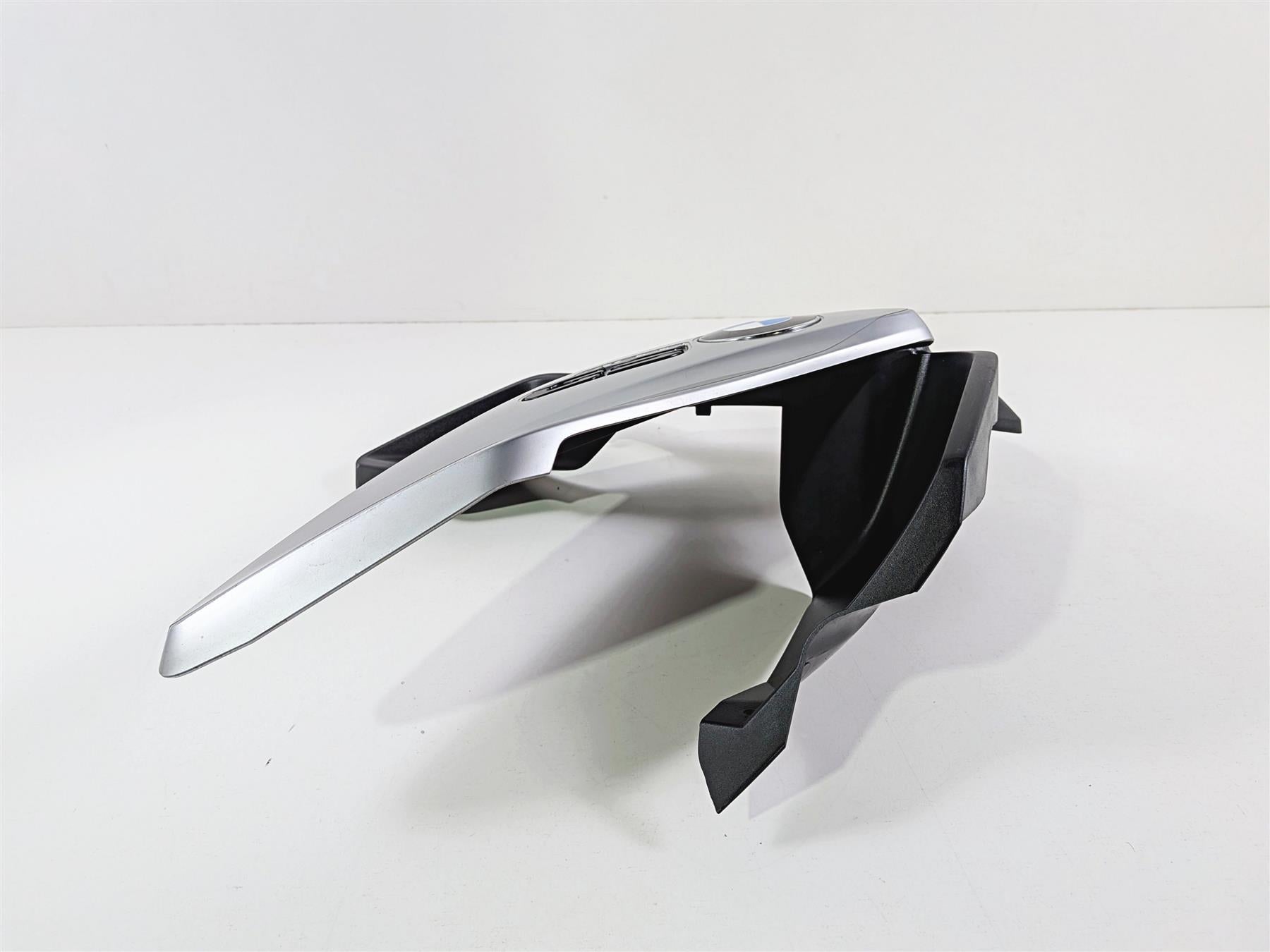 2015 BMW R1200GS K50 Left Main Side Fairing Cover Set 46638533677 {{ shop.shopifyCountryName }} - Mototech271
