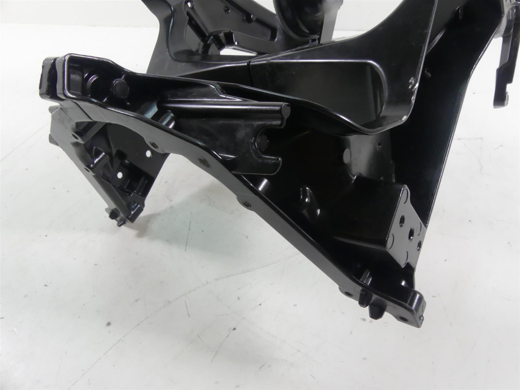 2017 BMW R1200RT K52 Front Stay Subframe Carrier Set 46638529329 46638529330 {{ shop.shopifyCountryName }} - Mototech271