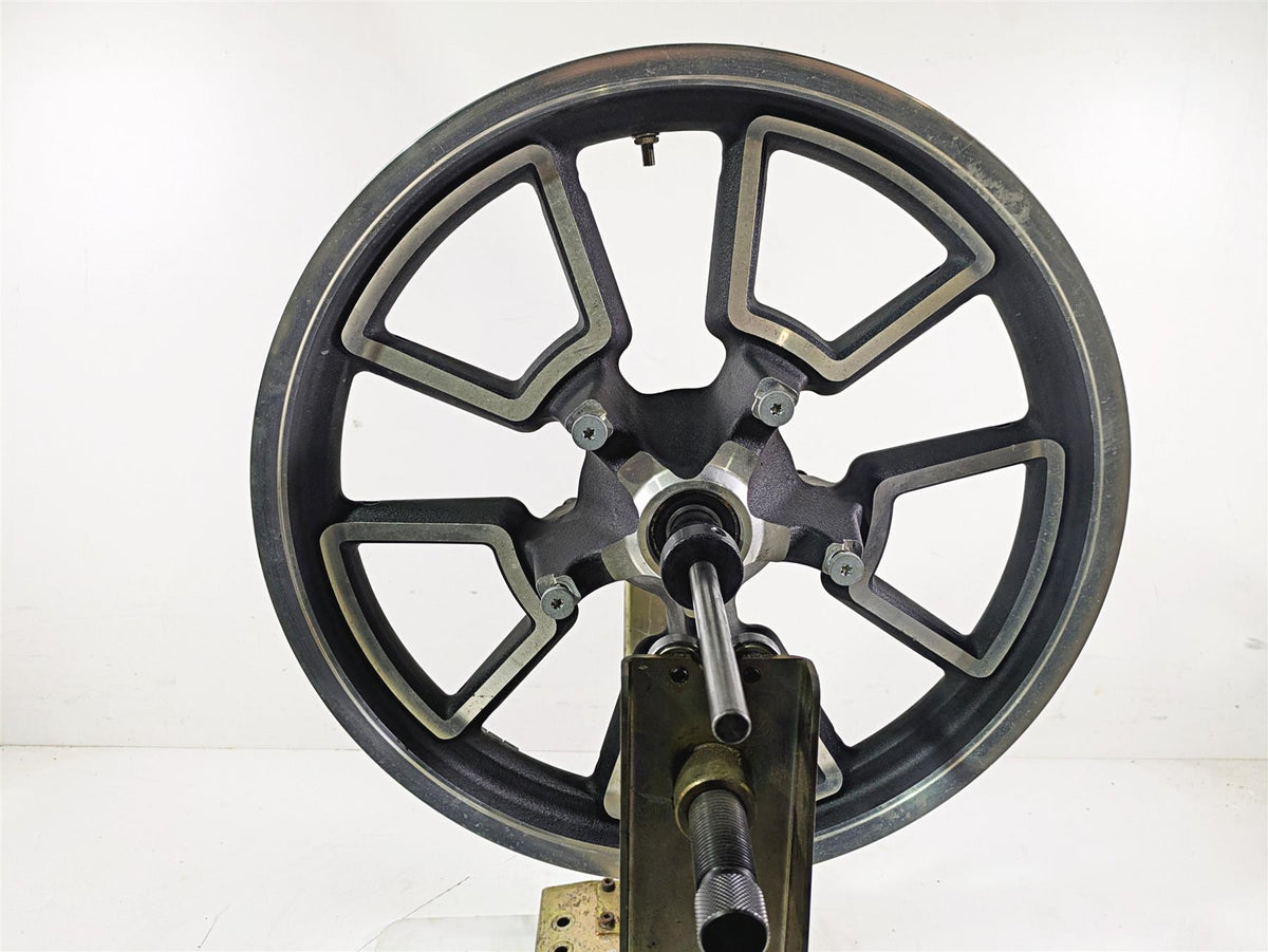 2015 Harley FXDL Dyna Low Rider Front Wheel Rim 19x2.5 .59mm Runout 43300280 {{ shop.shopifyCountryName }} - Mototech271