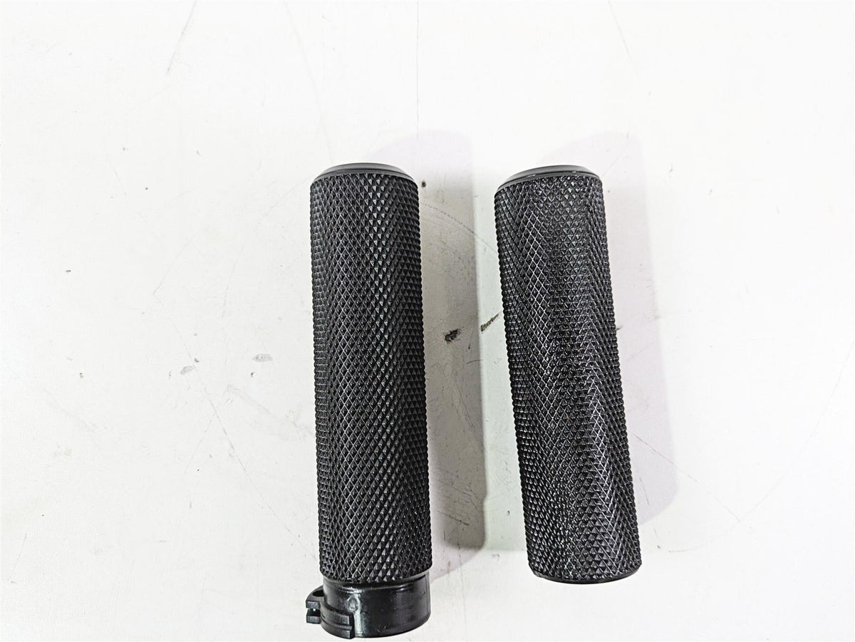 2010 Harley VRSCF Muscle Rod Arlen Ness Hand Grip Set {{ shop.shopifyCountryName }} - Mototech271