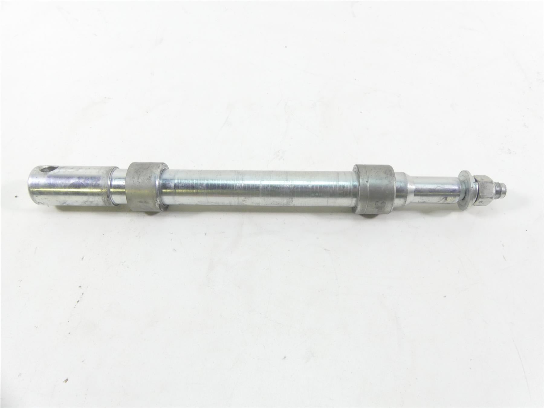 2001 Harley Touring FLHRCI Road King Front Axle Wheel Spindle 1" 43364-00 {{ shop.shopifyCountryName }} - Mototech271