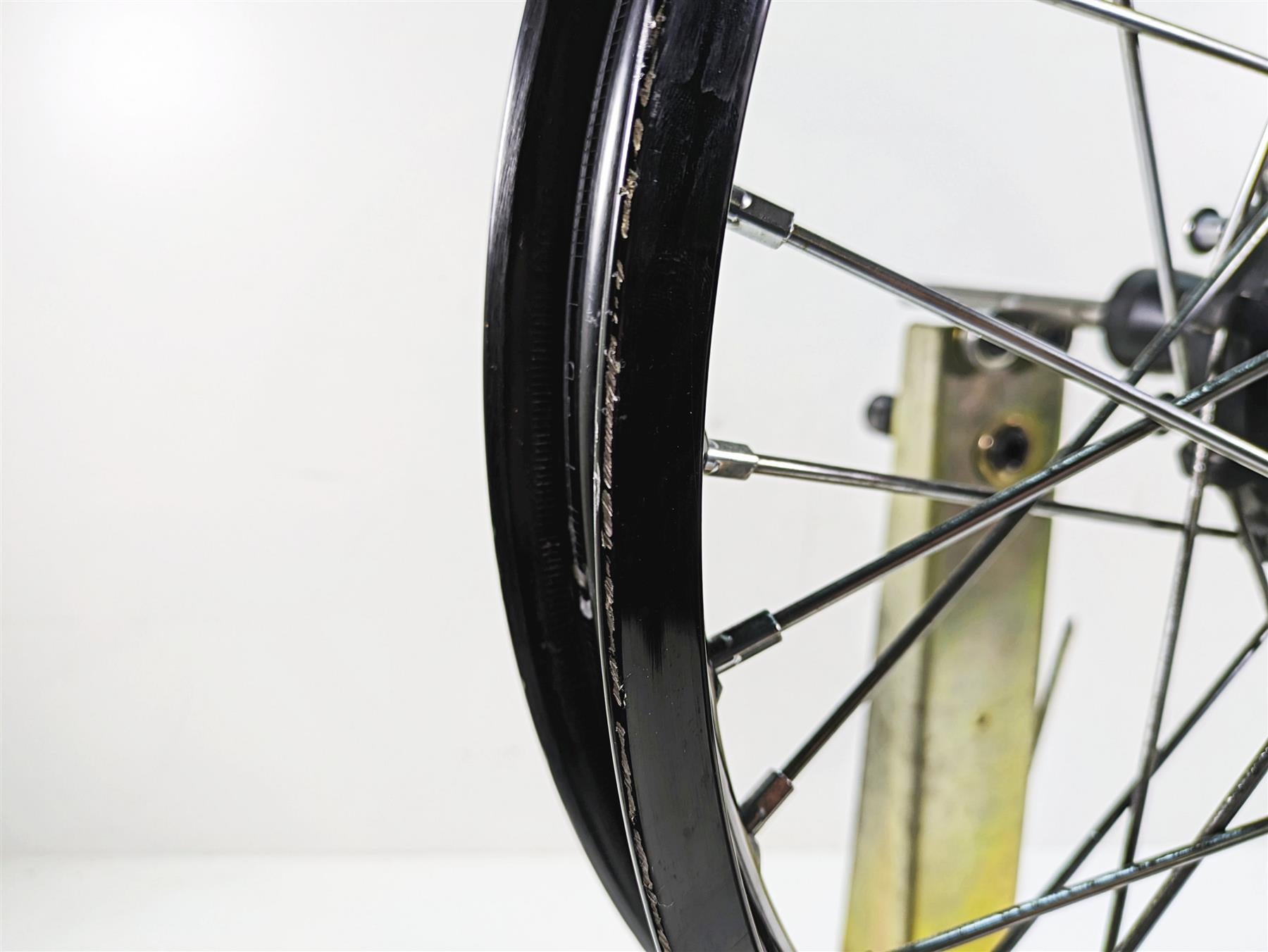 2012 Triumph Tiger 800XC ABS Straight 21x2.15 Front Wheel Spoke Rim T2004400 {{ shop.shopifyCountryName }} - Mototech271