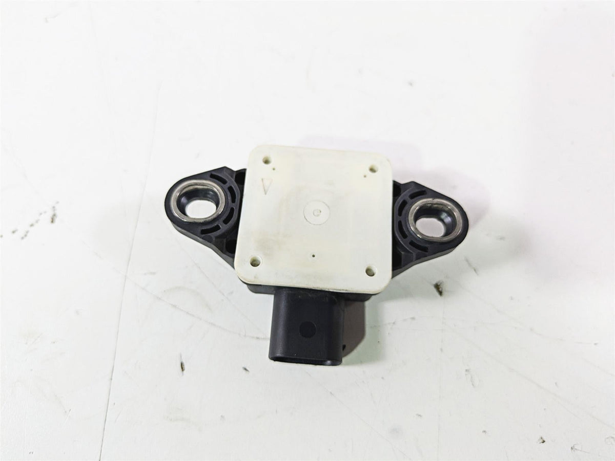 2019 BMW S1000XR K49 Bosch Speed Sensor Control Module II 61359898426 {{ shop.shopifyCountryName }} - Mototech271