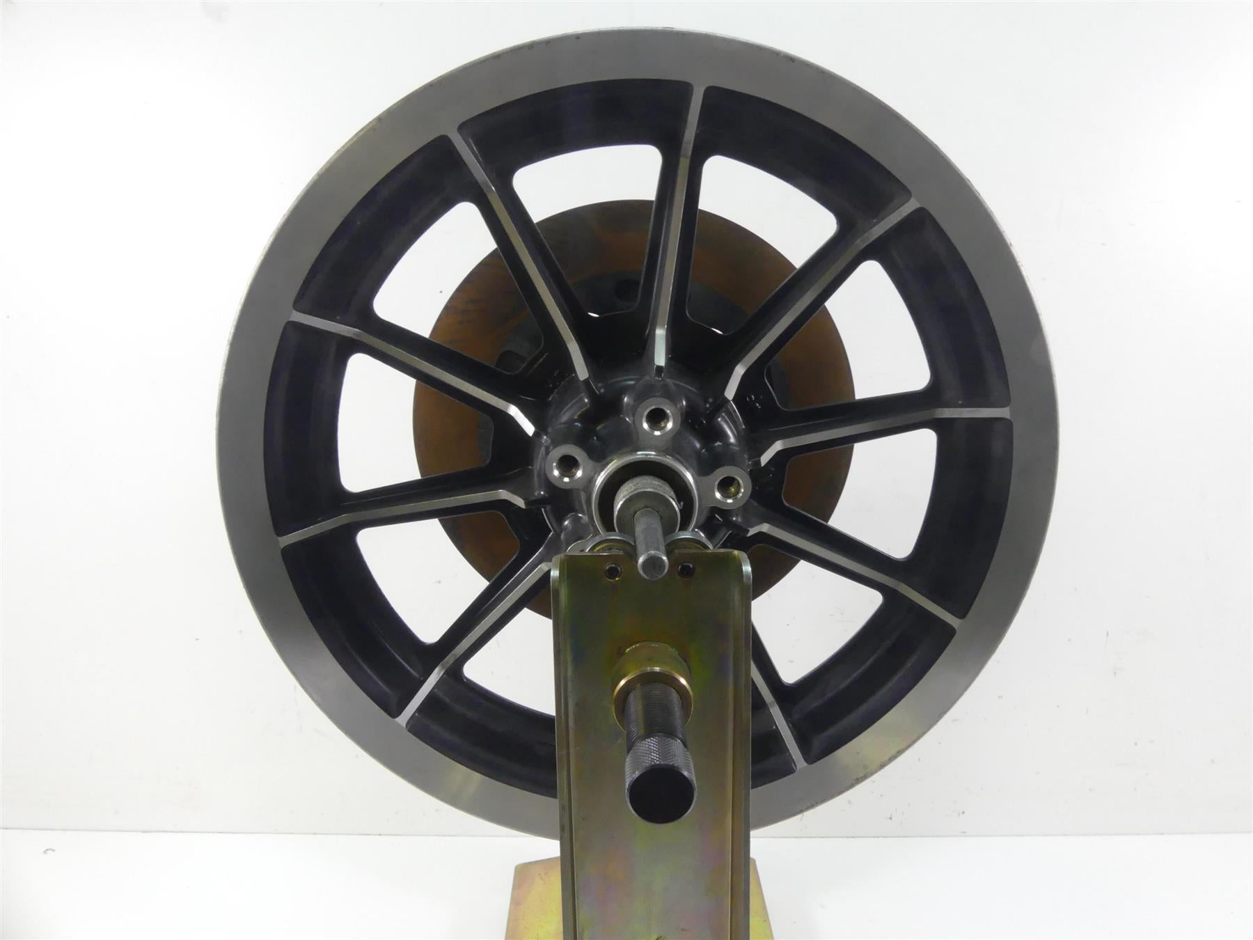 1999 Harley Touring FLHTCUI Electra Glide Straight 16x3 Rear Wheel Rim 43402-87A {{ shop.shopifyCountryName }} - Mototech271