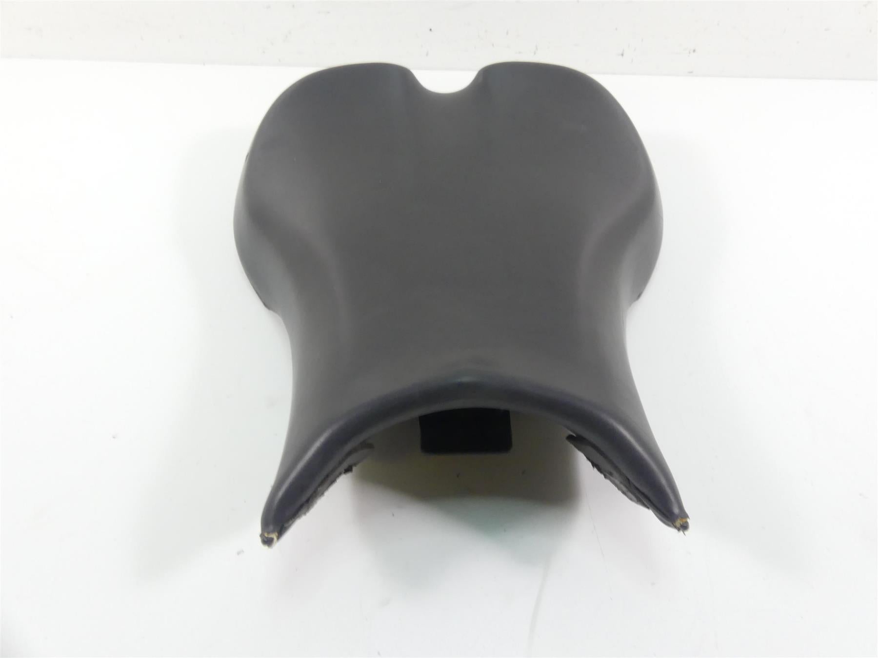 2006 Triumph Daytona 675 Front Rider Driver Seat Saddle T2306512 {{ shop.shopifyCountryName }} - Mototech271