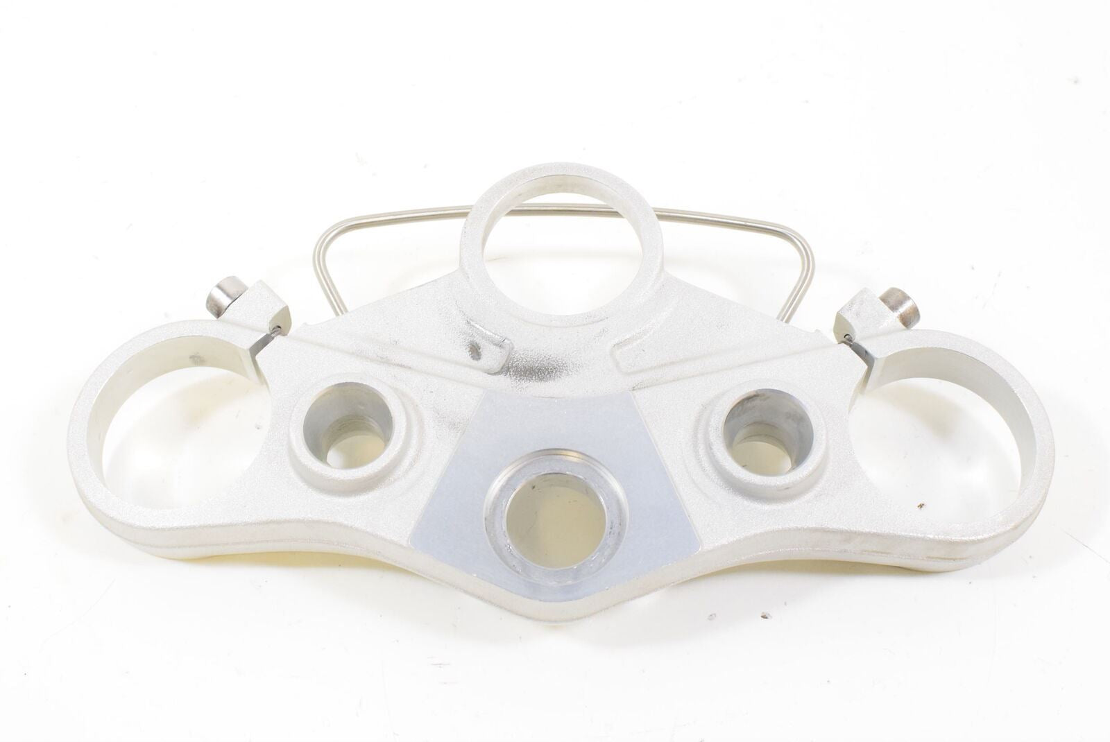 2011 Triumph Speed Triple 1050 Upper Triple Tree Steering Clamp T2040557 {{ shop.shopifyCountryName }} - Mototech271