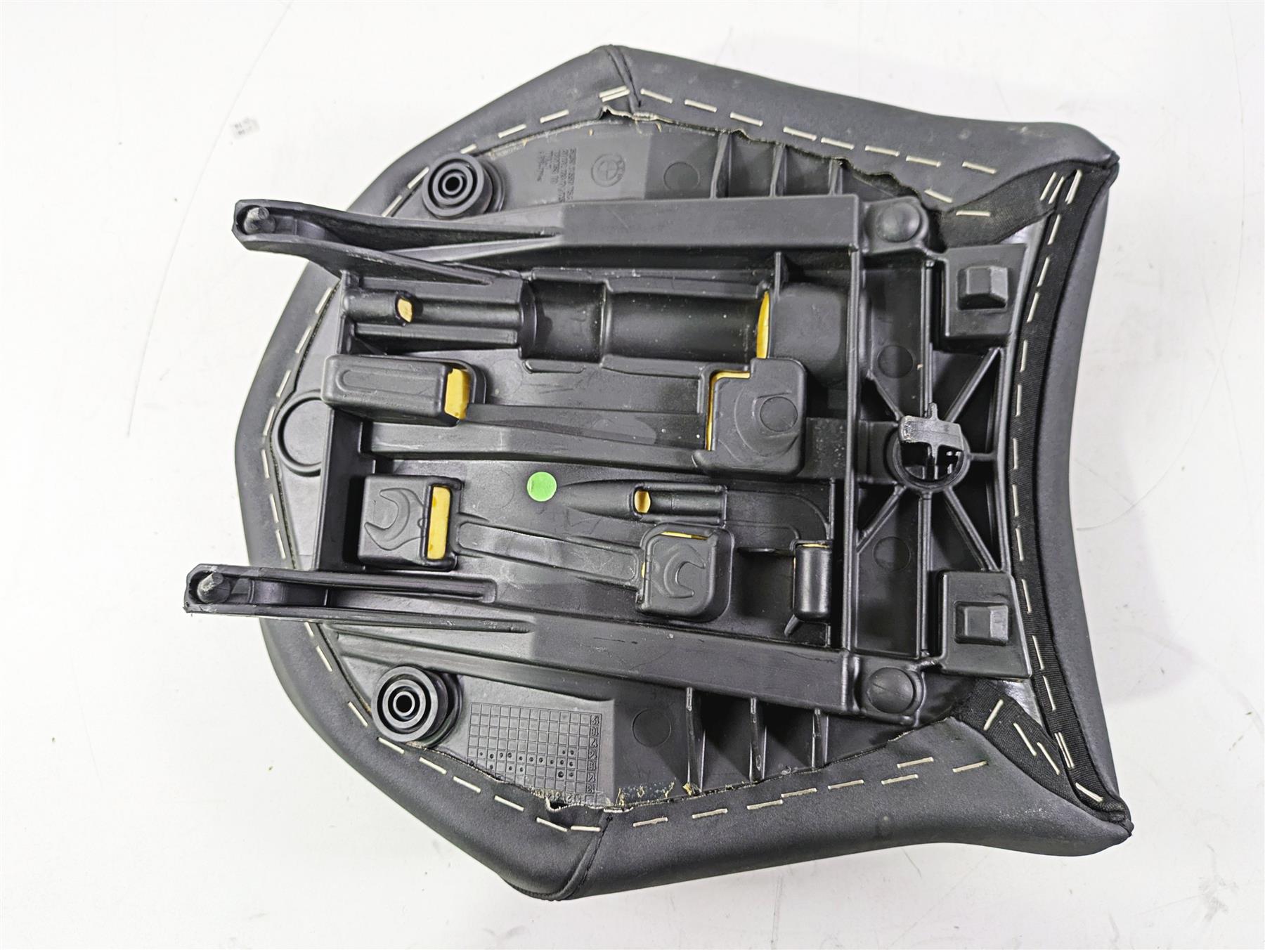 2016 BMW R1200RS K54 Rear Passenger Saddle Seat 52538534320 {{ shop.shopifyCountryName }} - Mototech271