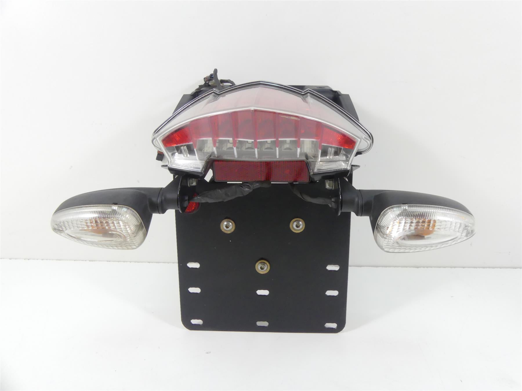 2009 BMW R1200GS K25 LED Taillight Rear Lamp + Blinker Plate Holder 63217714556