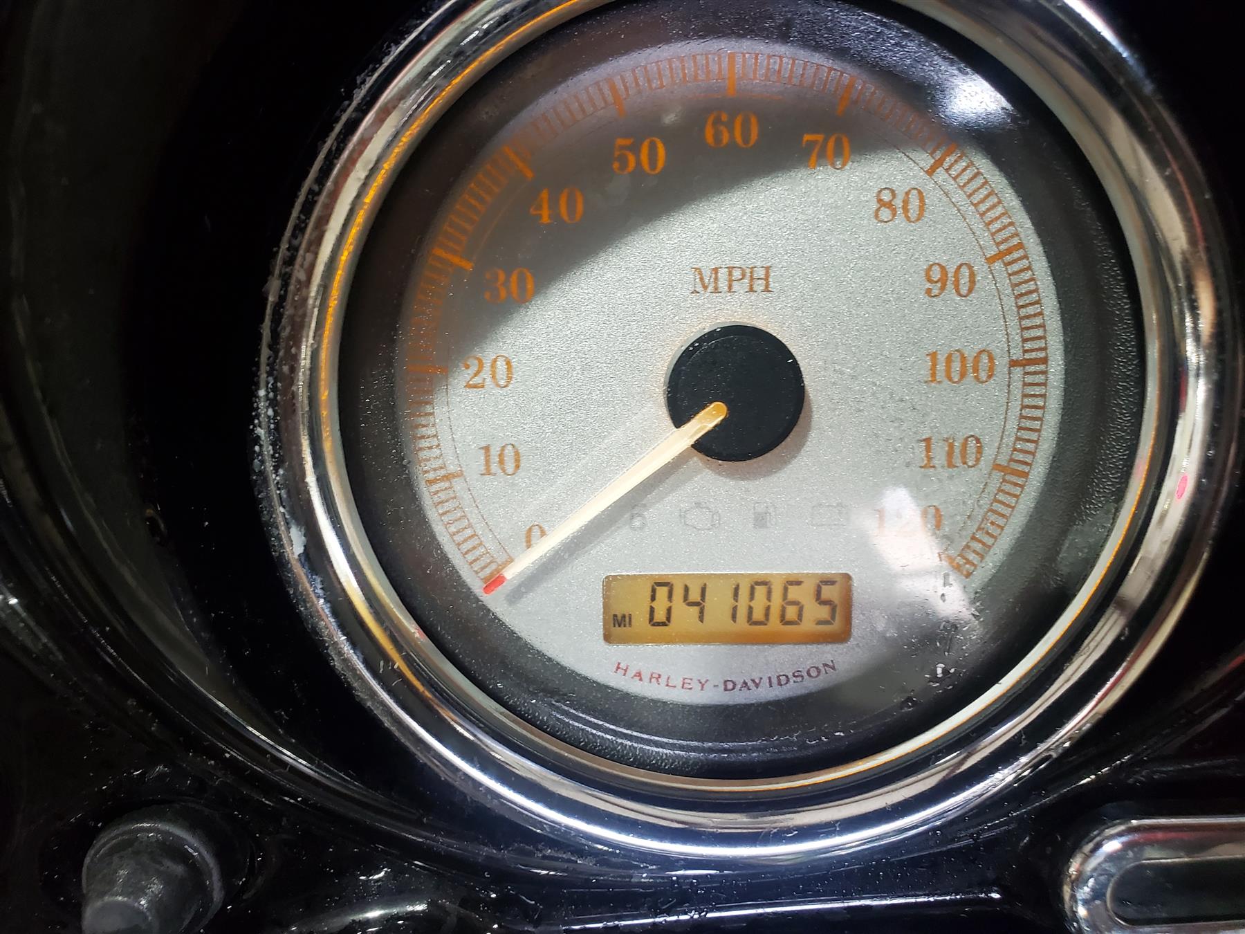 2009 Harley Touring FLHX Street Glide Speedometer Tach Gauges Set