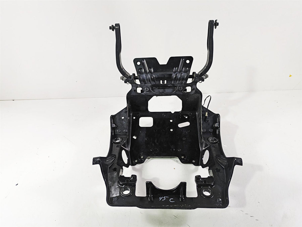 2018 Indian Chieftain Dark Horse Front Fairing Mount Holder Carrier 1020734 {{ shop.shopifyCountryName }} - Mototech271