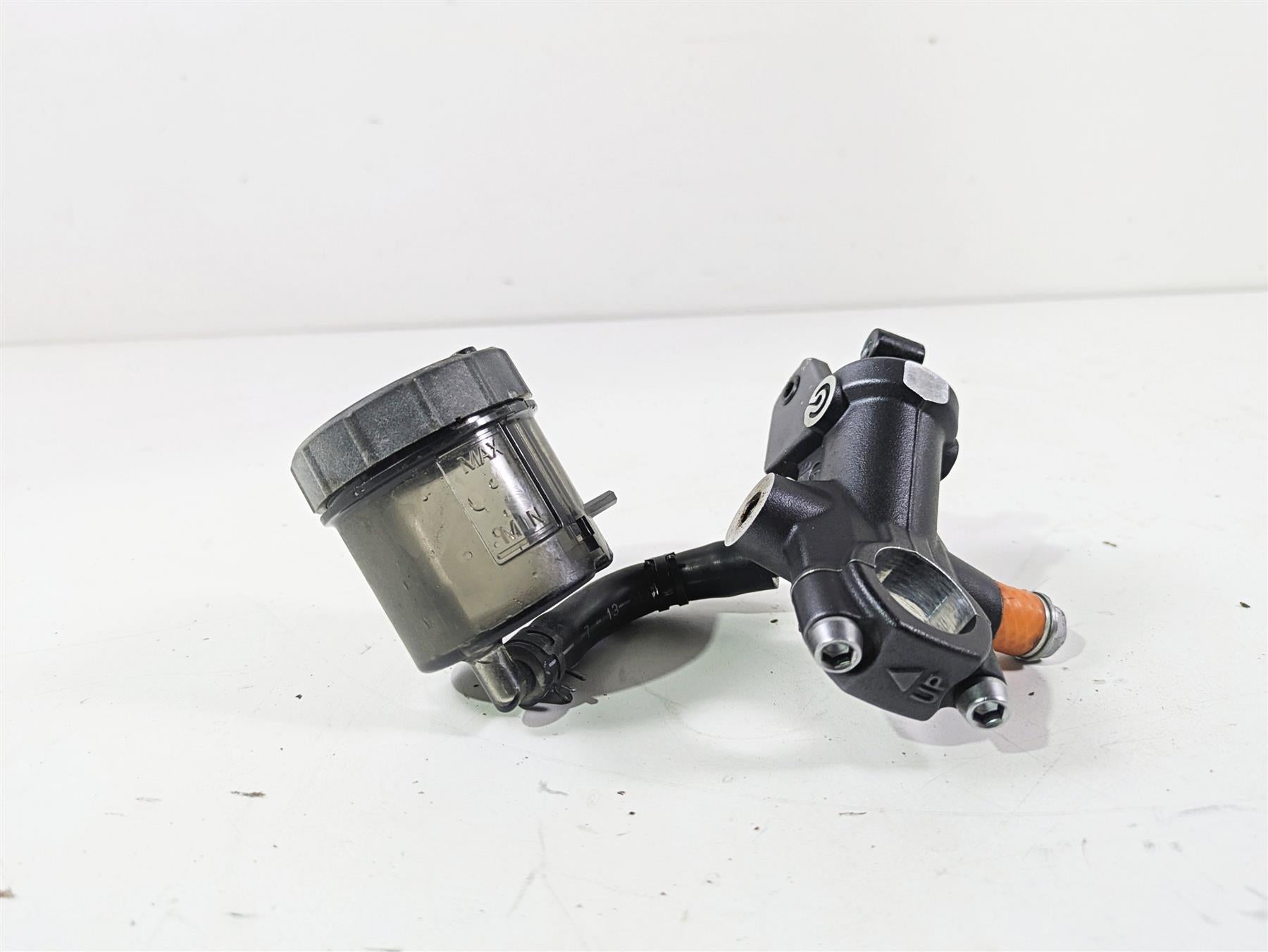 2023 Kawasaki ZX1400 ZX14R Ninja Front Radial Brake Pump Brembo 43015-0671 {{ shop.shopifyCountryName }} - Mototech271