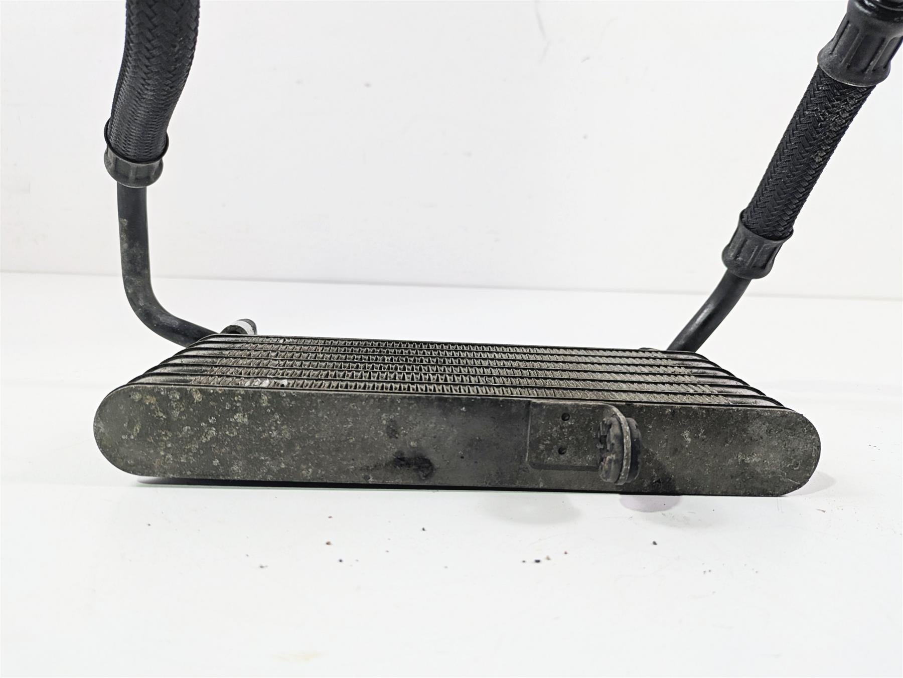 2006 Suzuki GSXR1000 K6 Oil Cooler & Lines 16600-40F10 {{ shop.shopifyCountryName }} - Mototech271