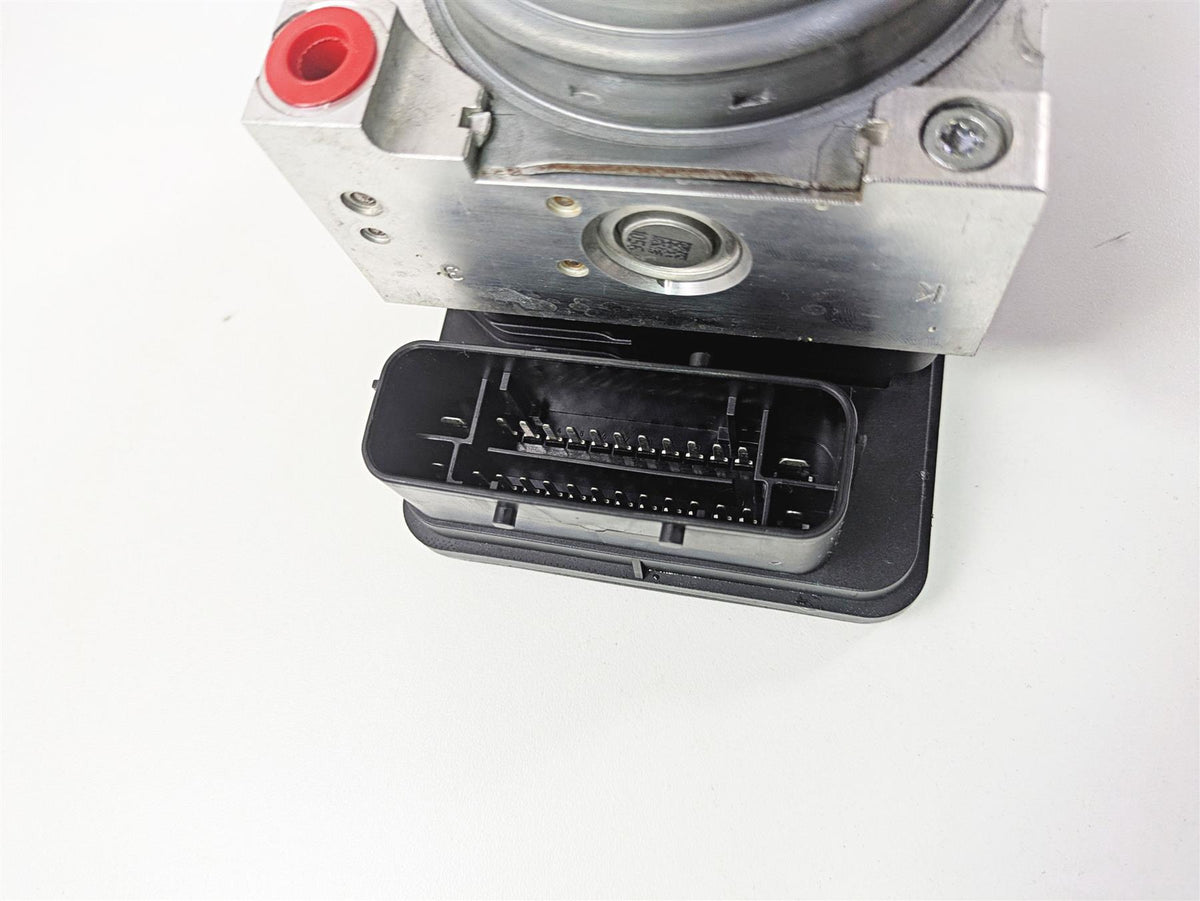 2014 BMW K1600 GTL K48 Abs Brake Pump Module Unit Pressure 34518526235 {{ shop.shopifyCountryName }} - Mototech271