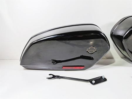 2024 Harley Softail FXLRST Low Rider Left Right Saddlebags & Mounts Set 90202264 {{ shop.shopifyCountryName }} - Mototech271