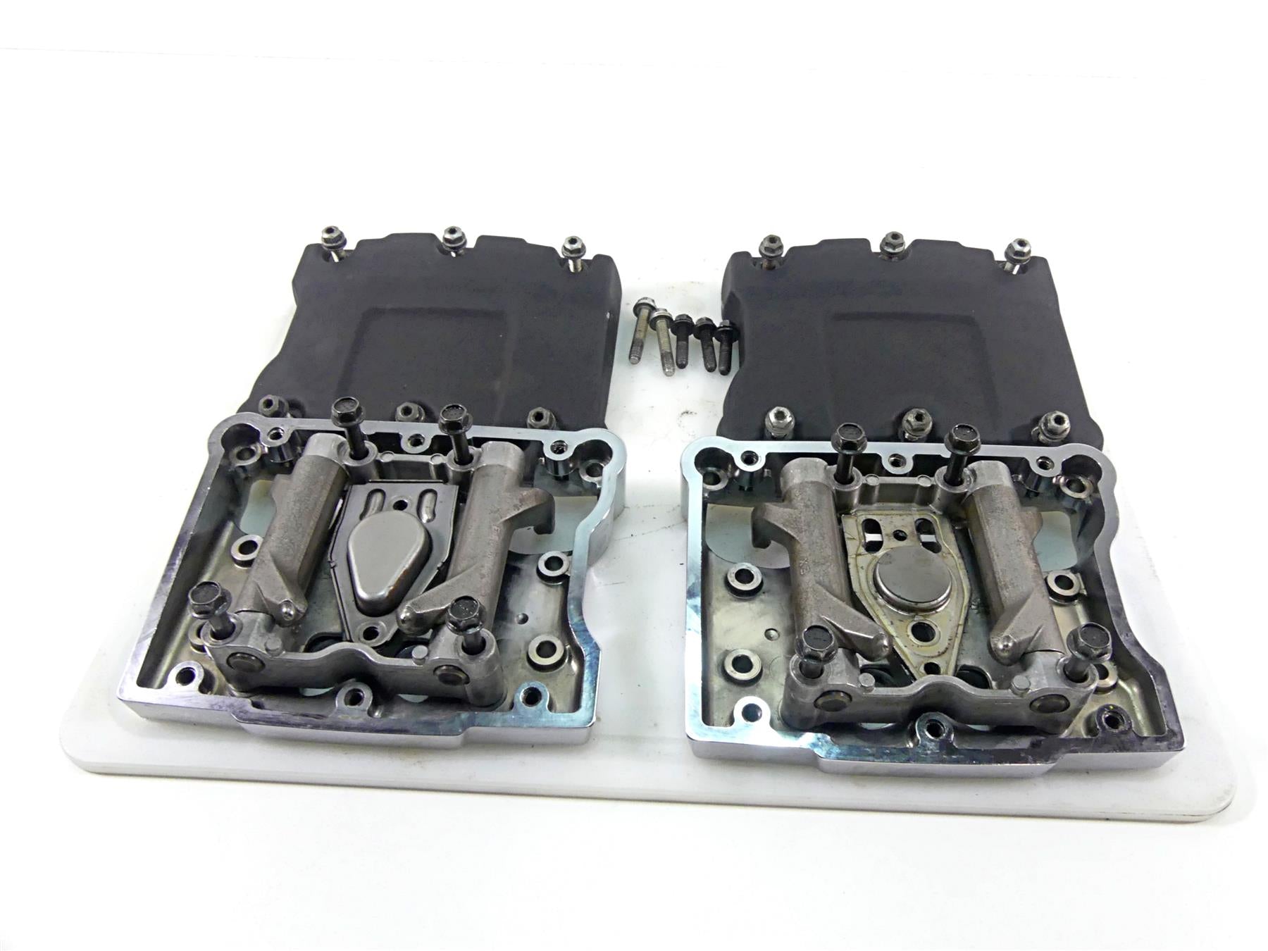 2017 Harley Dyna FXDB Street Bob Black Rocker Box Valve Cover Set 17571-99 {{ shop.shopifyCountryName }} - Mototech271