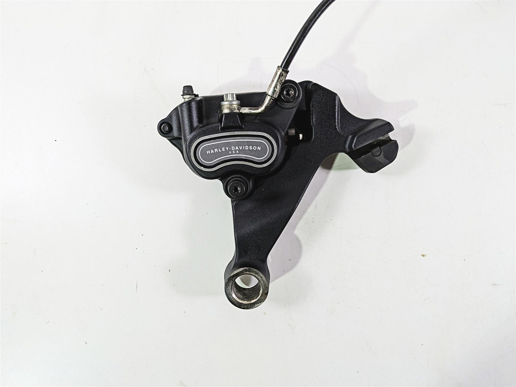 2017 Harley Dyna FXDB Street Bob Rear Brake Caliper + Mount 40908-08 {{ shop.shopifyCountryName }} - Mototech271