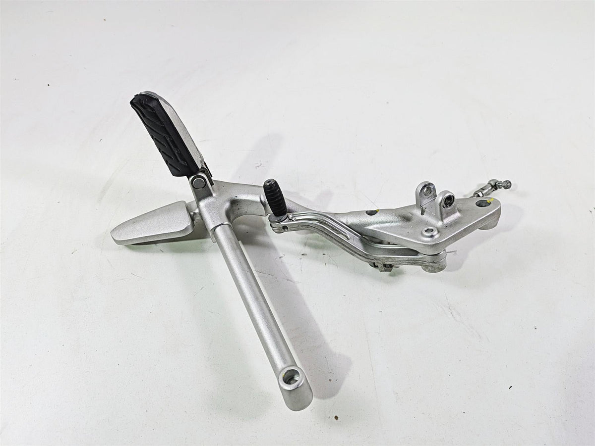 2016 Moto Guzzi Stelvio 1200 8V NTX Left Footpeg Mount & Shift Lever 883103 {{ shop.shopifyCountryName }} - Mototech271