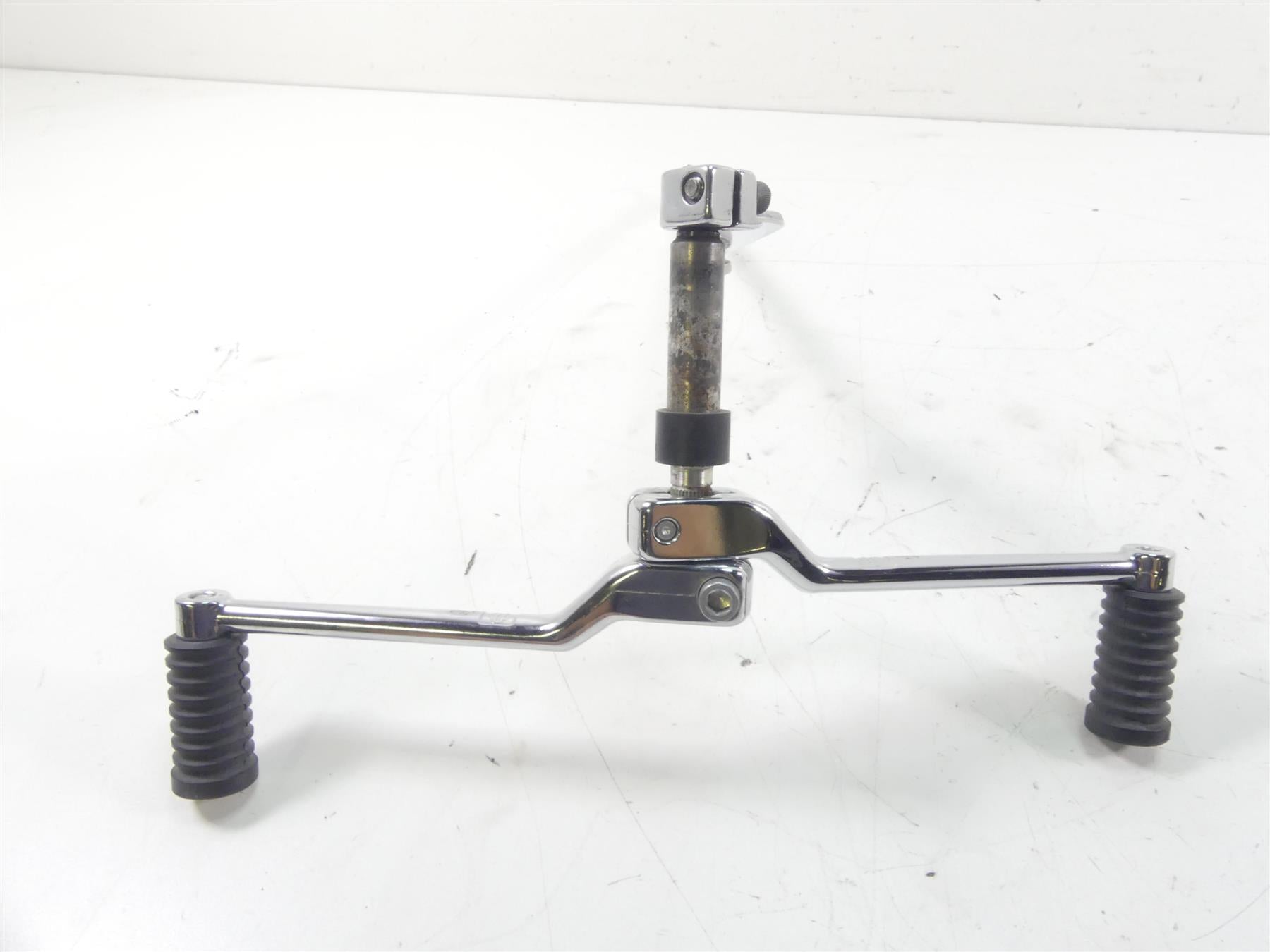 2007 Harley FLHTCU SE2 CVO Electra Glide Shifter Gear Selector & Links 34720-07 {{ shop.shopifyCountryName }} - Mototech271