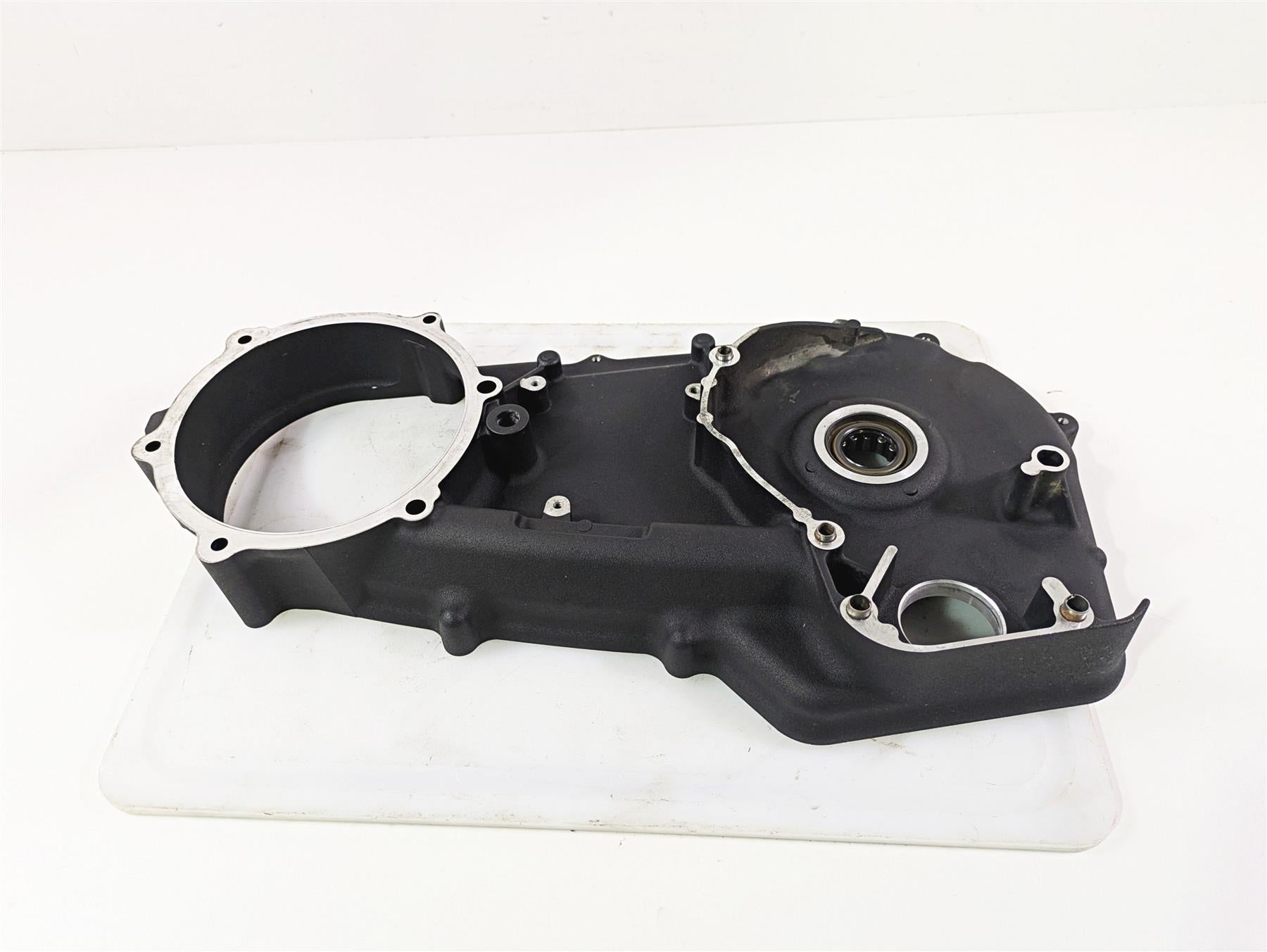 2017 Harley Softail Heritage Classic FLSTC Inner Primary Clutch Cover 60681-06C {{ shop.shopifyCountryName }} - Mototech271