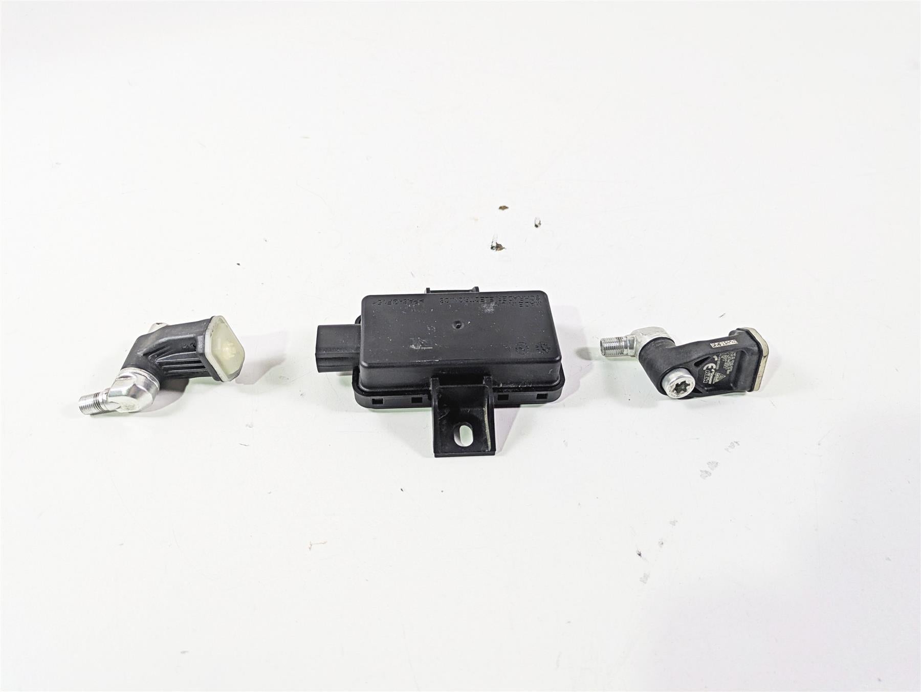 2017 KTM 1290 Super Duke GT Tpms Tire Pressure & Module Sensor Set 60312032000 {{ shop.shopifyCountryName }} - Mototech271