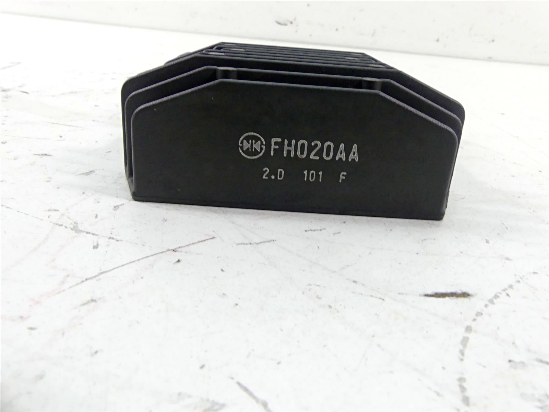 2013 Ducati Diavel Red Rectifier Voltage Regulator 54040301B FH020AA {{ shop.shopifyCountryName }} - Mototech271