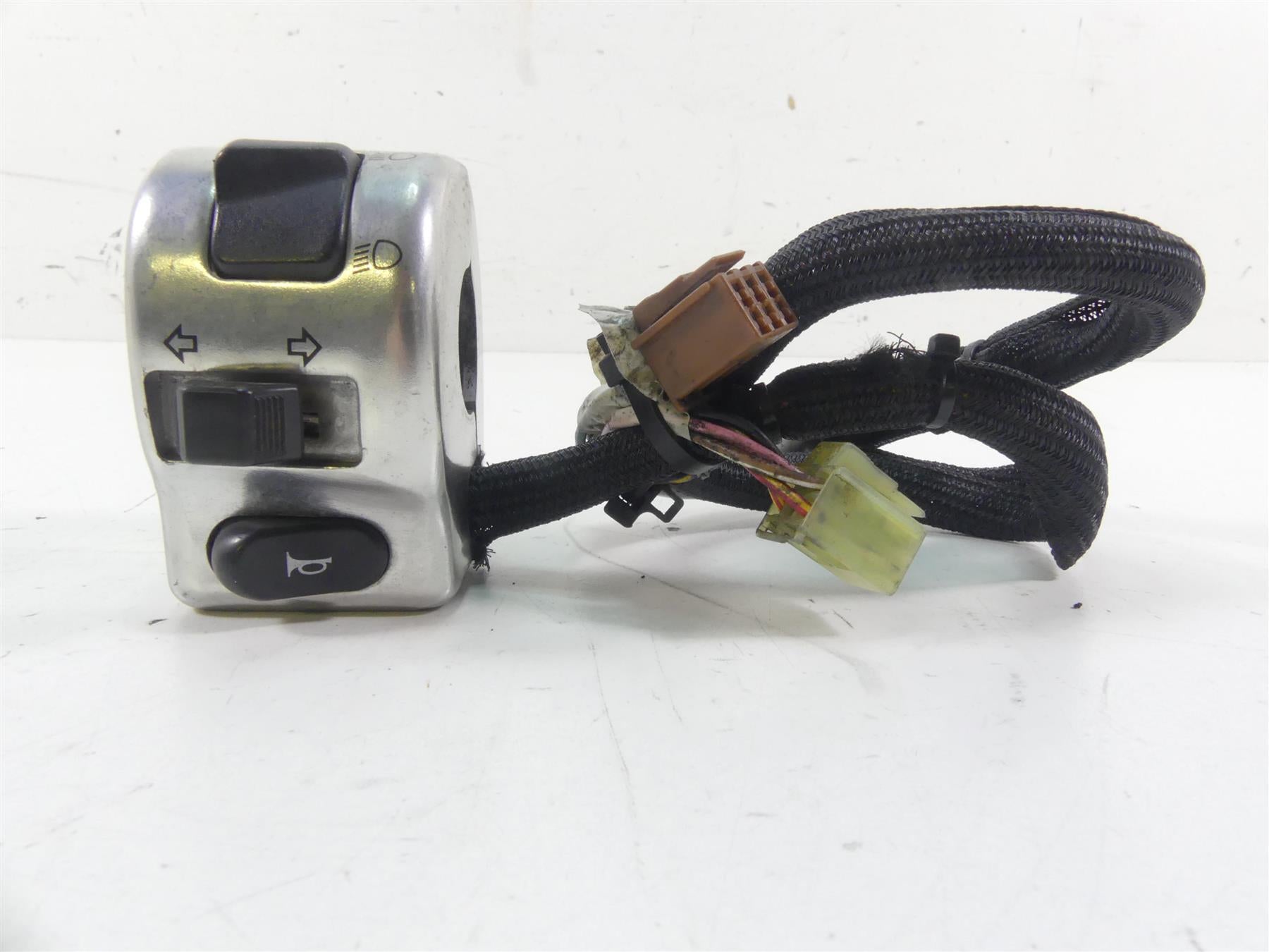 2004 Yamaha XV1700 Road Star Warrior Left Hand Control Switch 5PX-83973-10-00 | Mototech271