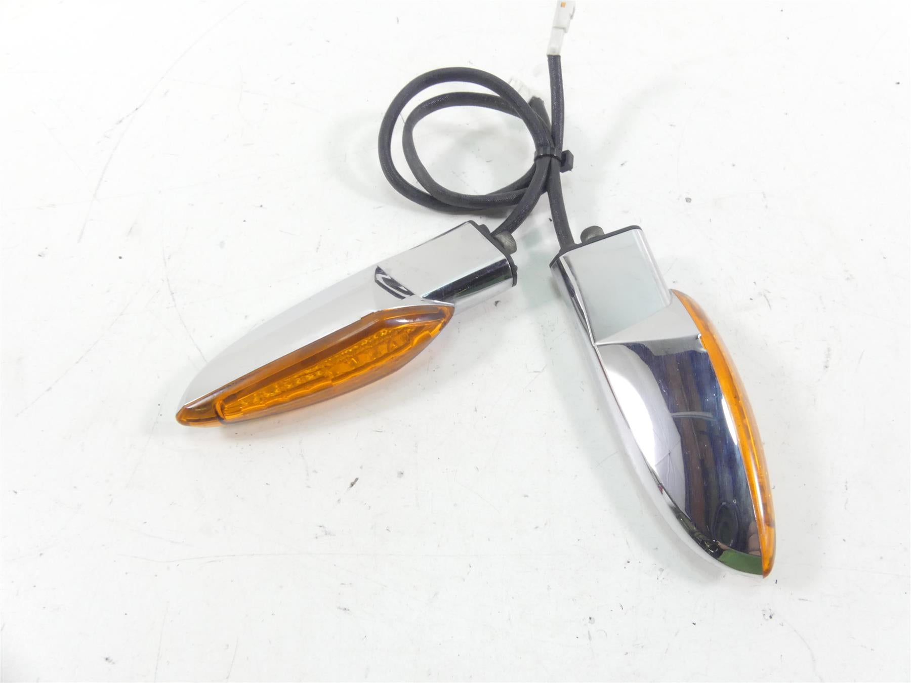 2013 Victory Cross Country Front Chrome Blinker Turn Signal Set 2411114 {{ shop.shopifyCountryName }} - Mototech271