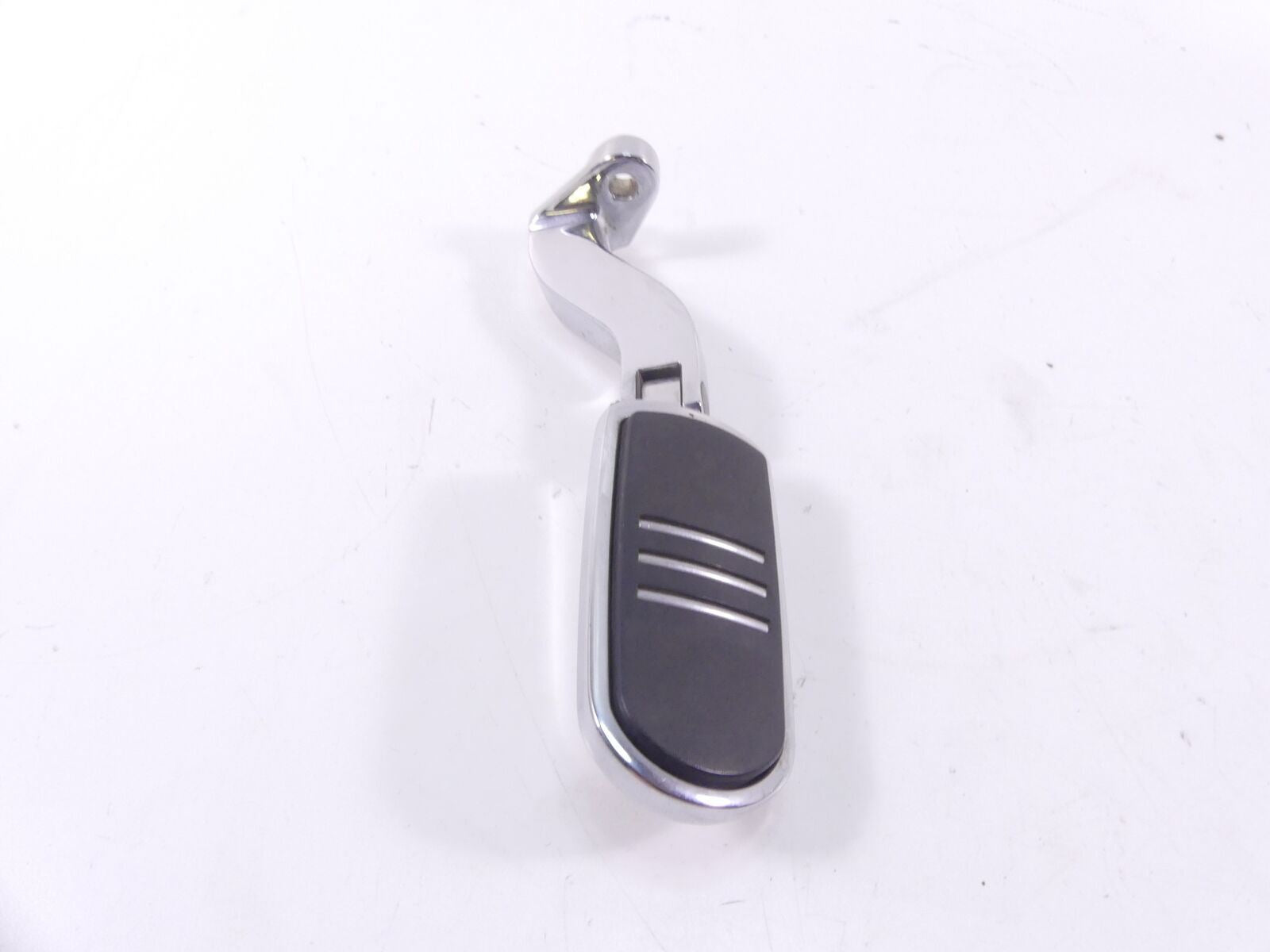 2004 Harley Touring FLHRSI Road King Right Passenger Footpeg Foot Peg 49015-04A | Mototech271