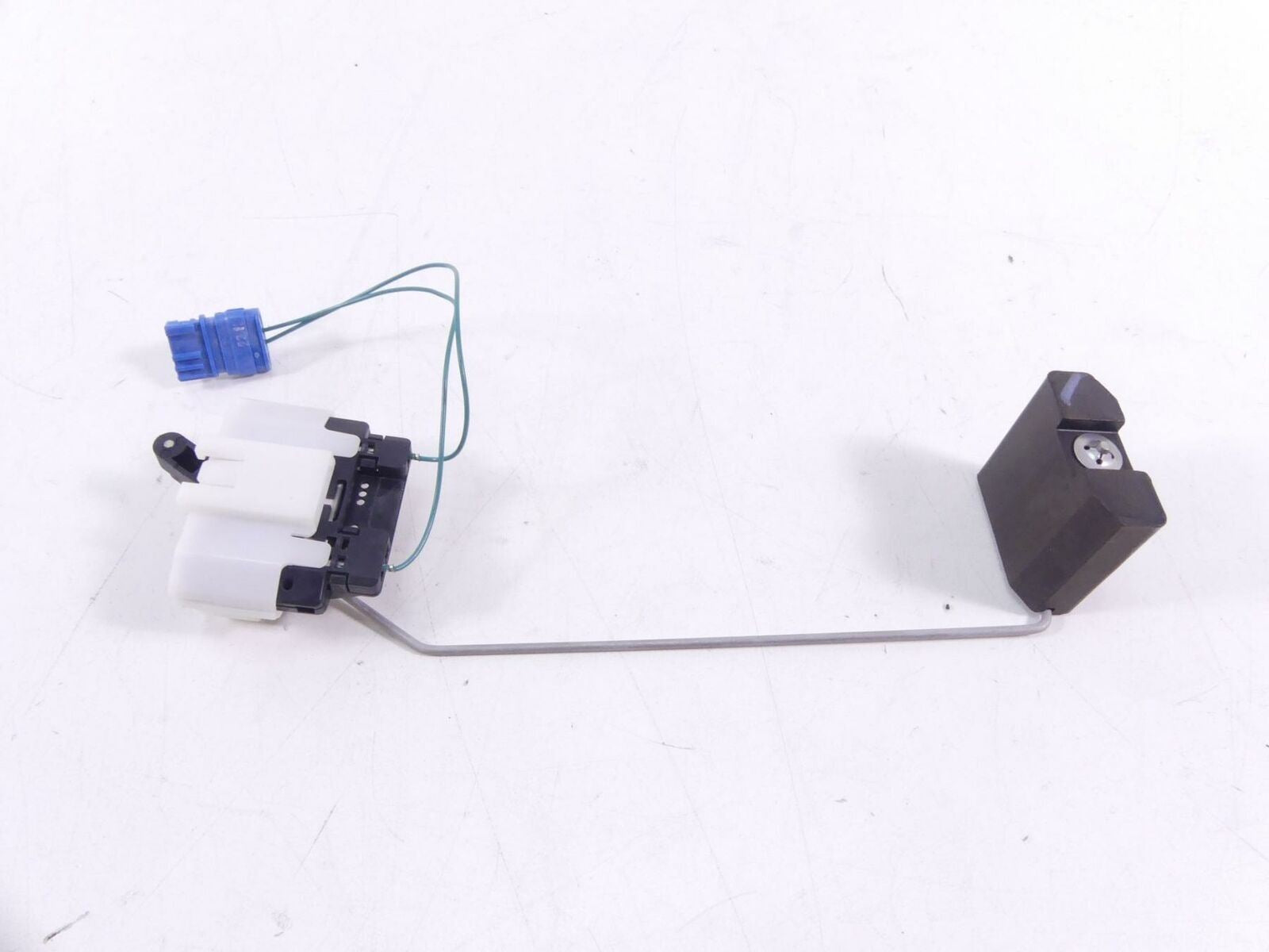 2016 BMW R1200RS K54 Fuel Gas Petrol Sender Sending Unit 16148532135 | Mototech271