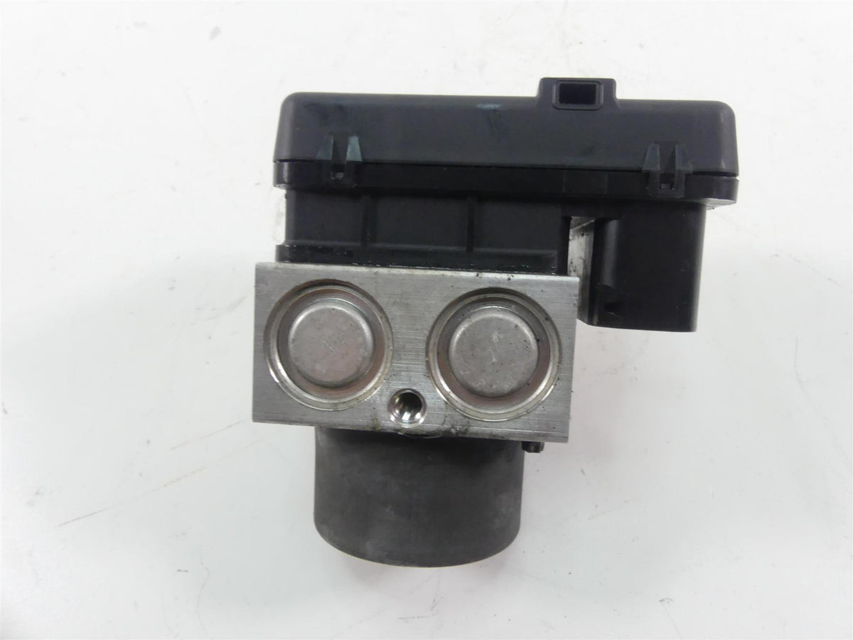 2014 Harley FXDF Dyna Fat Bob Abs Brake Pump Pressure Module 48340-12 {{ shop.shopifyCountryName }} - Mototech271
