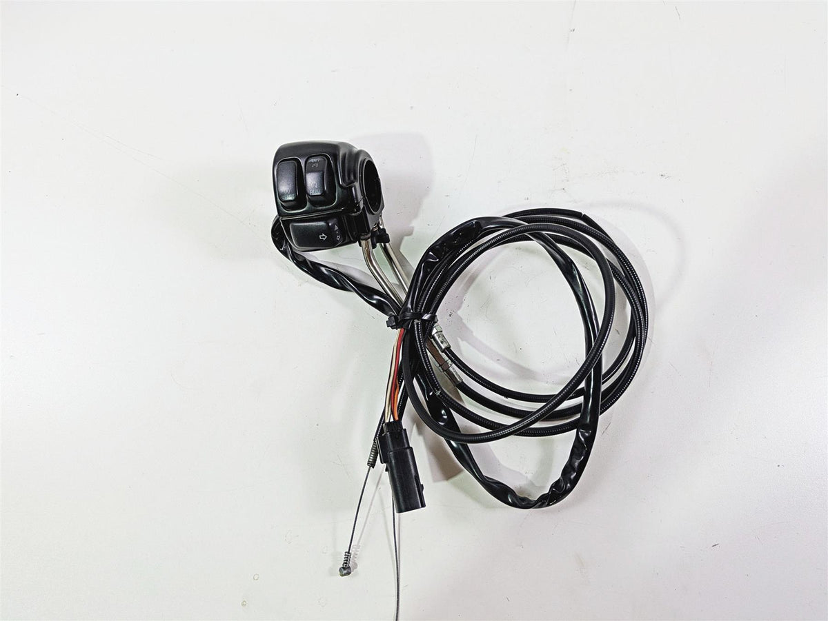 2009 Harley XR1200 Sportster Right Hand Control Switch Throttle -Read 71684-06A {{ shop.shopifyCountryName }} - Mototech271