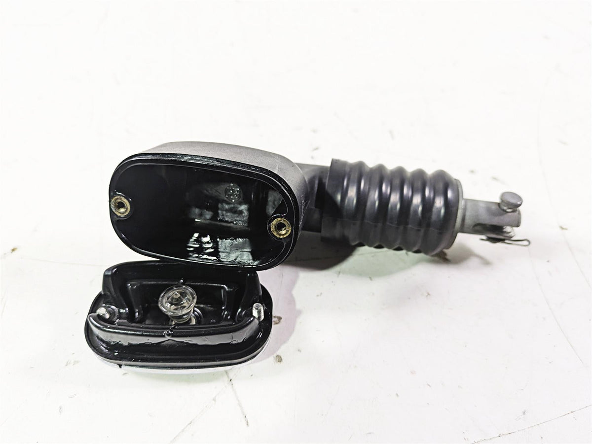 2007 Harley Touring FLHTCU SE CVO E-Glide Rear Brake Master Cylinder 41767-05E {{ shop.shopifyCountryName }} - Mototech271