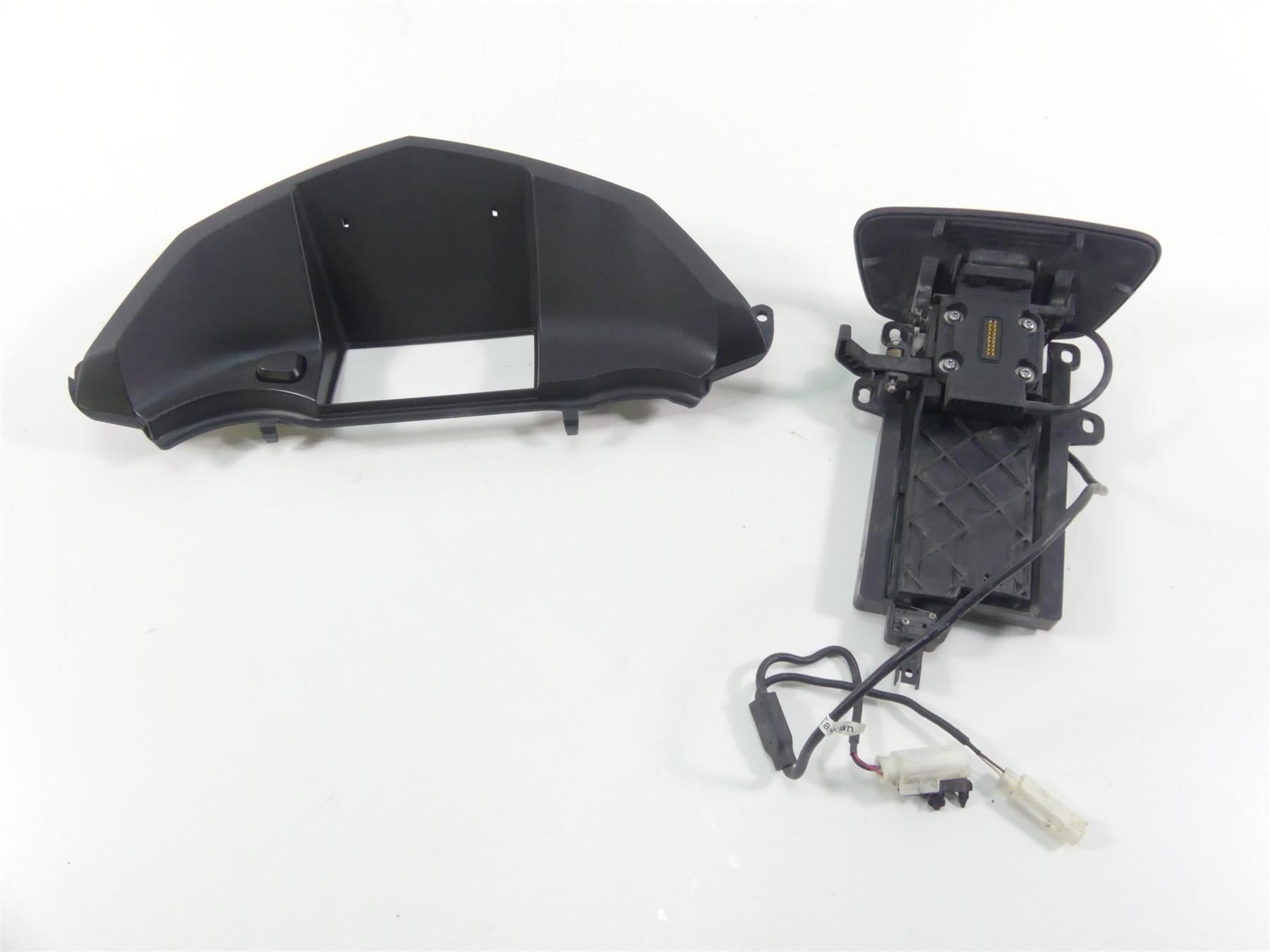 2014 BMW K1600 GTL K48   Gps Navigation Housing & Instrument Cover 46637724088 | Mototech271