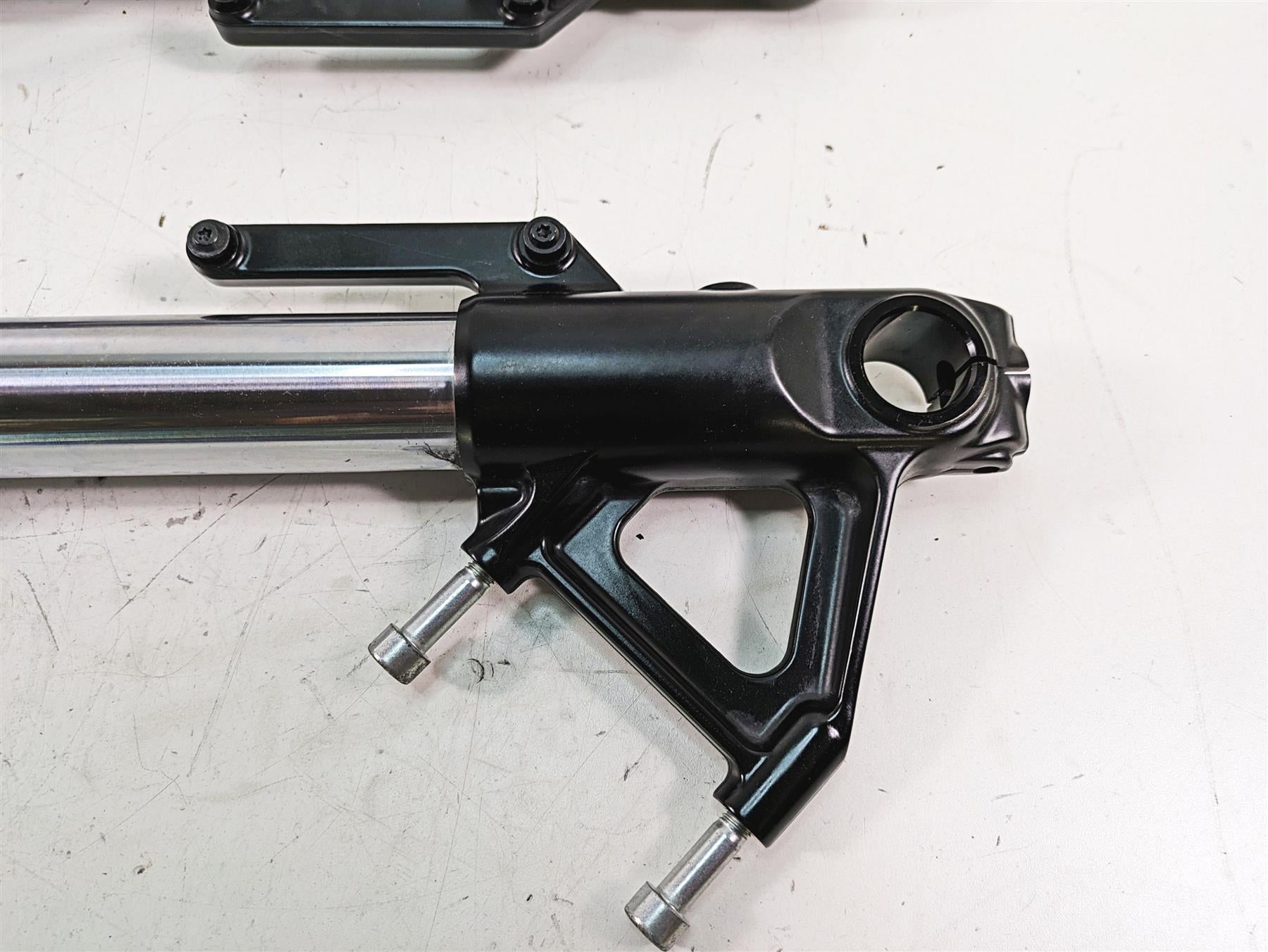 2022 Harley RA1250 S Pan America Straight Front Fork Leg Standard Set 45400233 {{ shop.shopifyCountryName }} - Mototech271