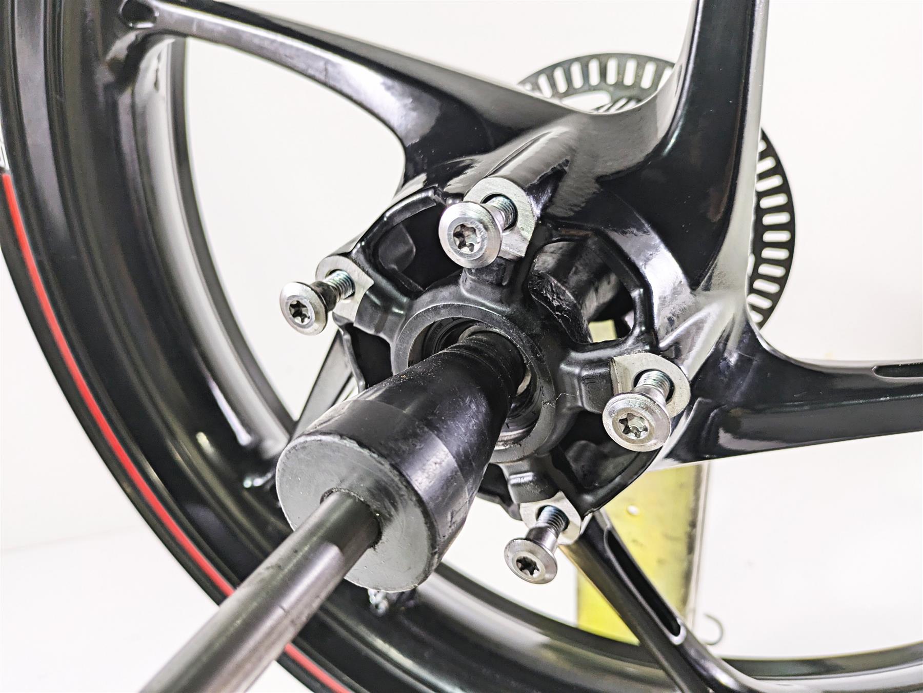 2020 Triumph Daytona 765 Moto2 Front Wheel Rim 17x3.5 Wobble T2000629 {{ shop.shopifyCountryName }} - Mototech271