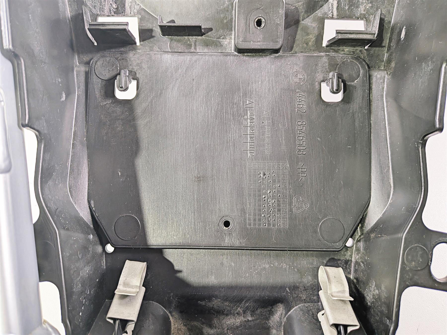 2016 BMW R1200 GS K50 Subframe & Inner Fender 46518354222 {{ shop.shopifyCountryName }} - Mototech271