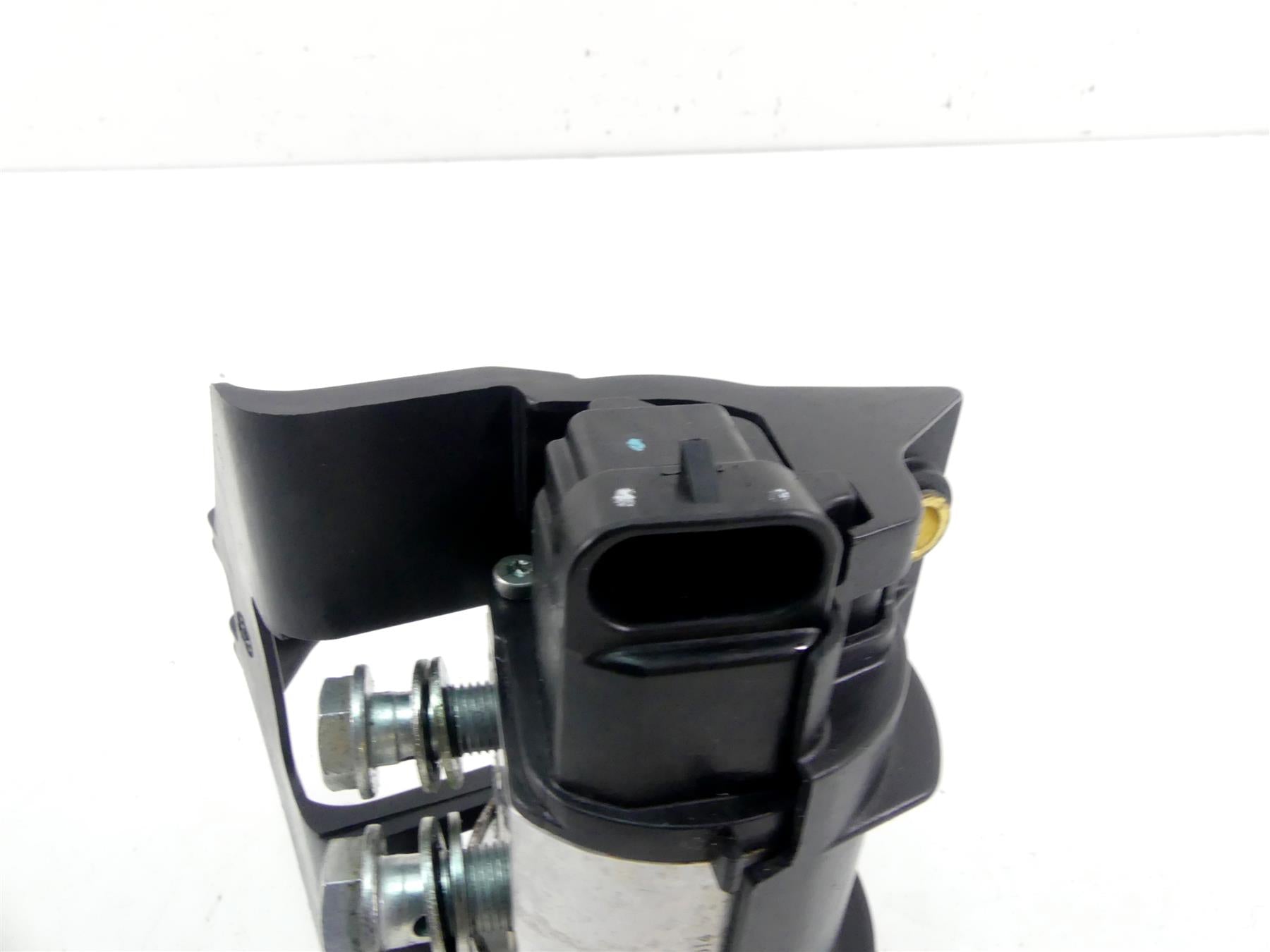 2017 Harley Softail FXSB Breakout Rear Abs Brake Module Unit Pump 41100037A {{ shop.shopifyCountryName }} - Mototech271
