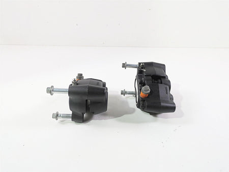 2016 Harley FXDF Dyna Fat Bob Front Brake Caliper Set 41300001 41300002 {{ shop.shopifyCountryName }} - Mototech271