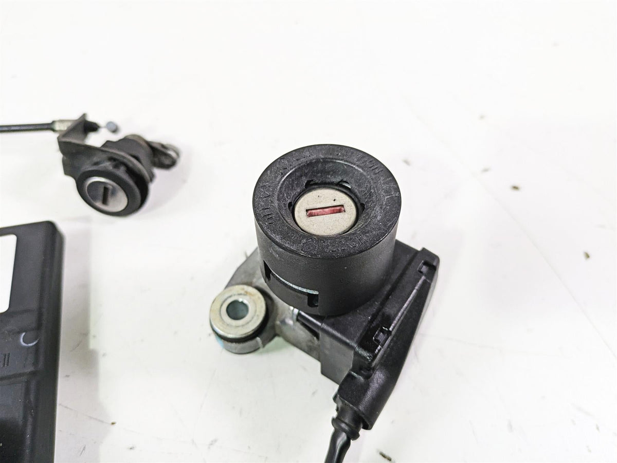 2015 Ducati Panigale 1299 S Cdi Ecu Ecm & Ignition Switch Key Lock Set 28642521B {{ shop.shopifyCountryName }} - Mototech271
