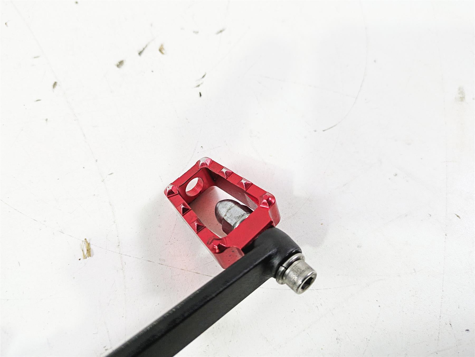 2022 Harley RA1250 S Pan America Left Rider Footpeg & Shifter 33600309A 33600269 {{ shop.shopifyCountryName }} - Mototech271