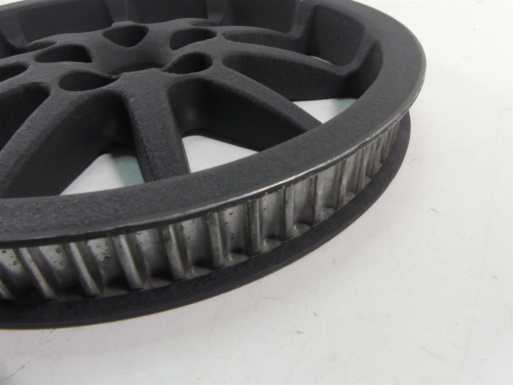 2011 Victory Vision Tour Rear Drive Belt Pulley Sprocket 1332399 1333369 {{ shop.shopifyCountryName }} - Mototech271