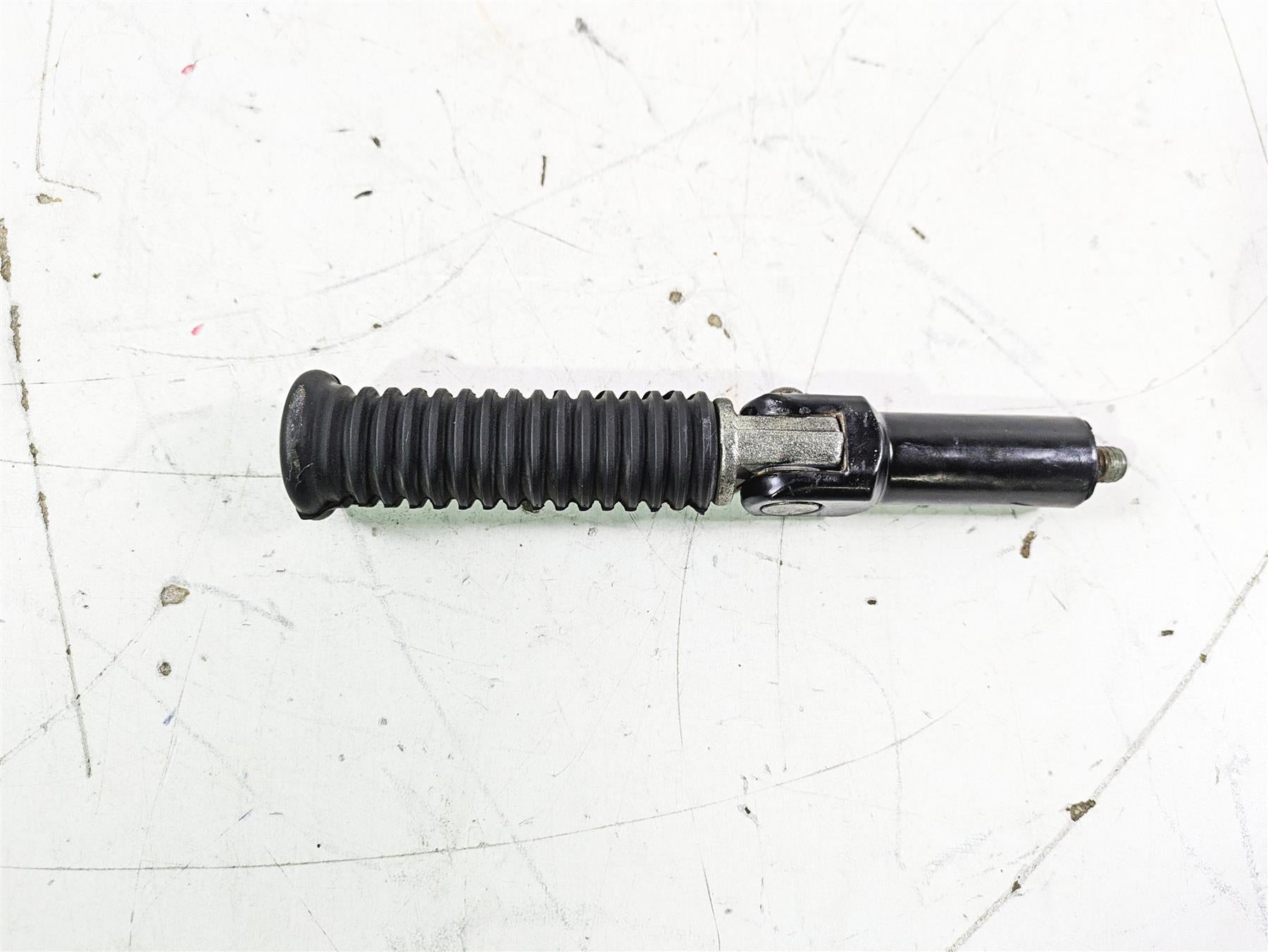 2016 Harley FLSTC Softail Heritage Left Rear Passenger Footpeg 50943-05A {{ shop.shopifyCountryName }} - Mototech271