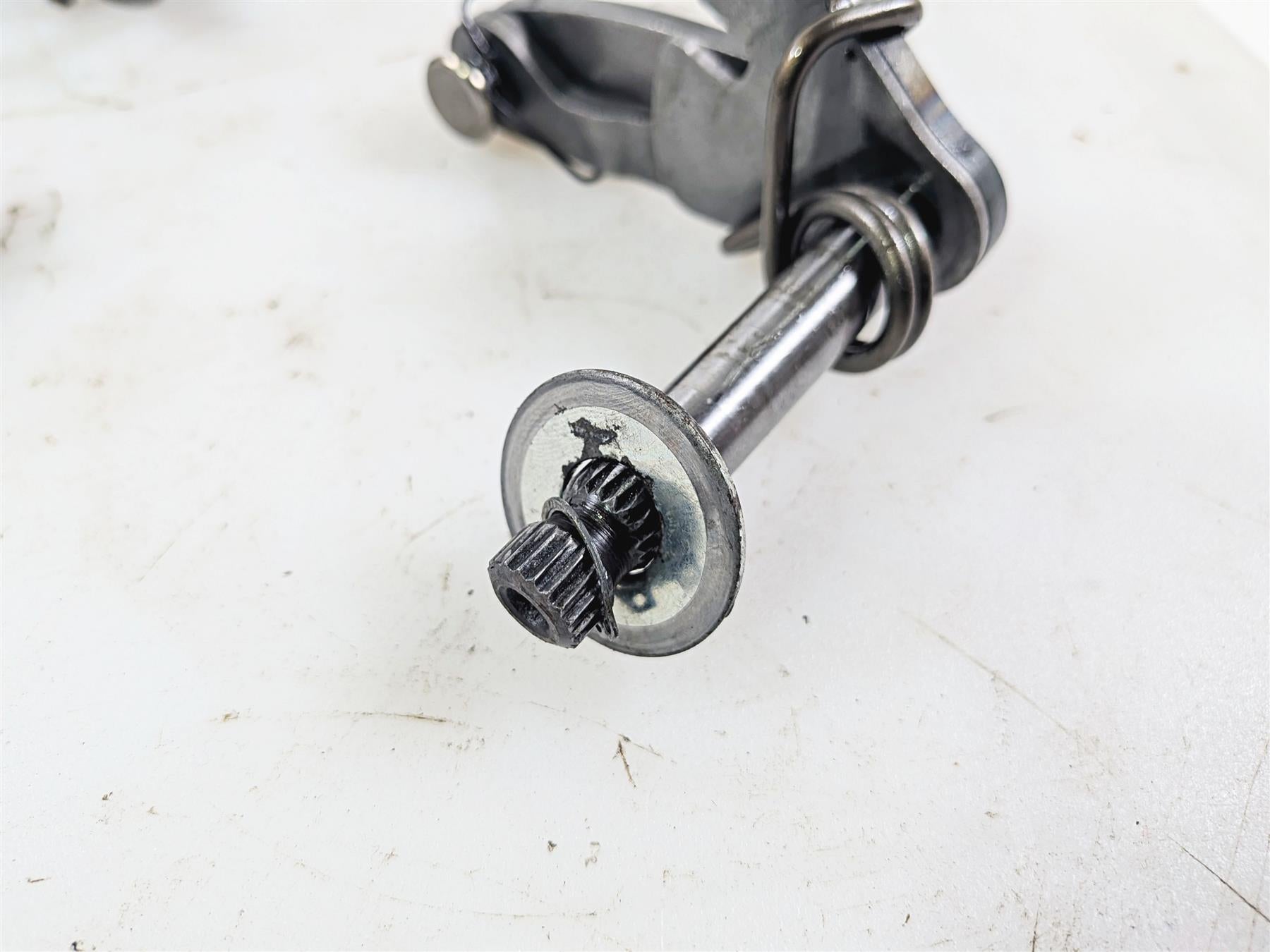 1998 Harley Dyna FXDL Low Rider Shift Drum & Shaft Parts 33320-98 {{ shop.shopifyCountryName }} - Mototech271