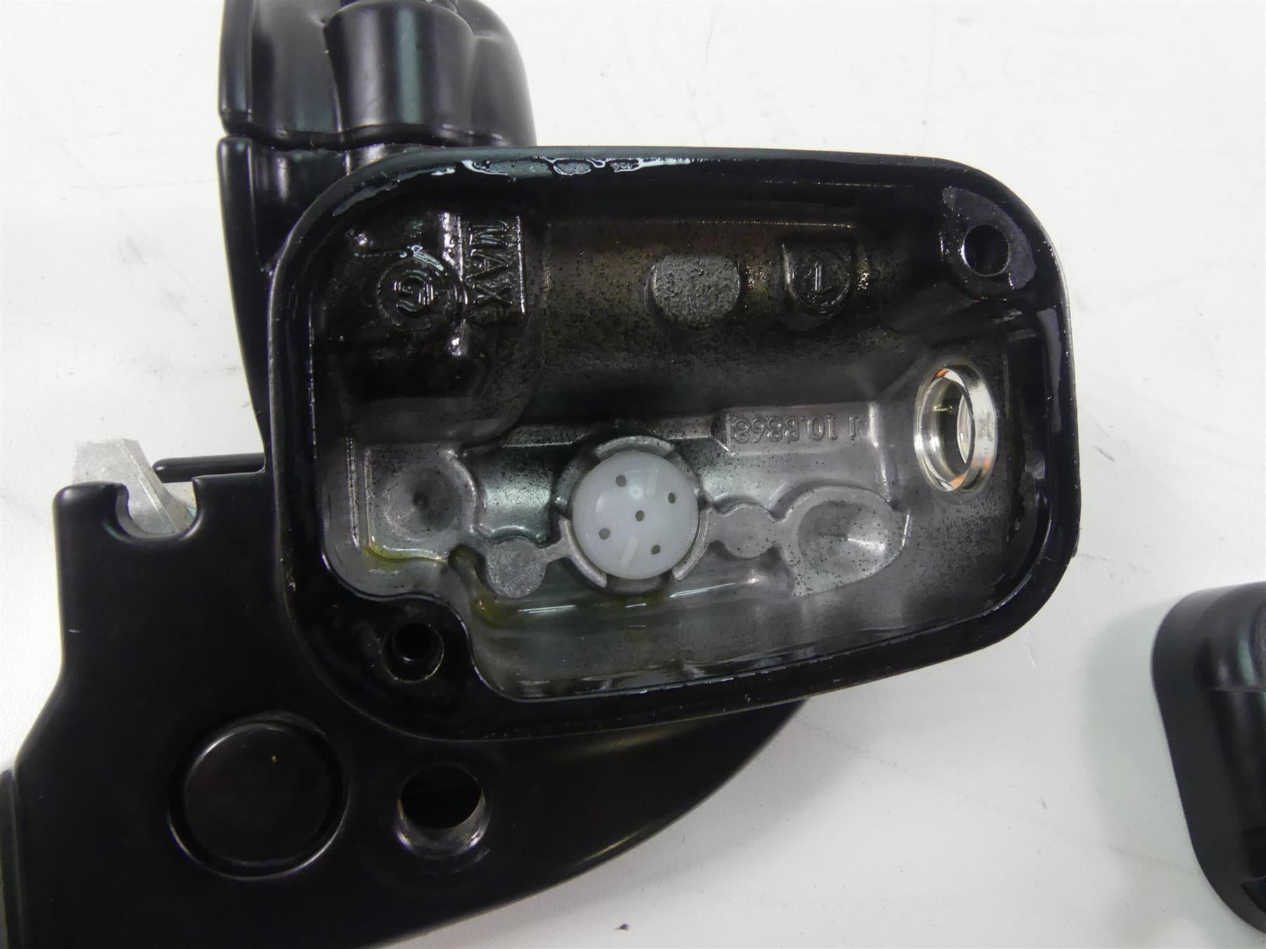 2013 Harley Touring FLTRX Road Glide Front Brembo Brake Master Cylinder 44551-08 {{ shop.shopifyCountryName }} - Mototech271