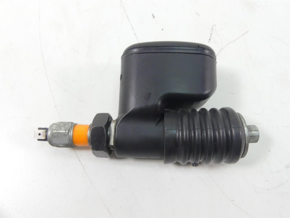 2014 Harley Dyna FXDF Fat Bob Rear Brake Master Cylinder 42474-06C {{ shop.shopifyCountryName }} - Mototech271