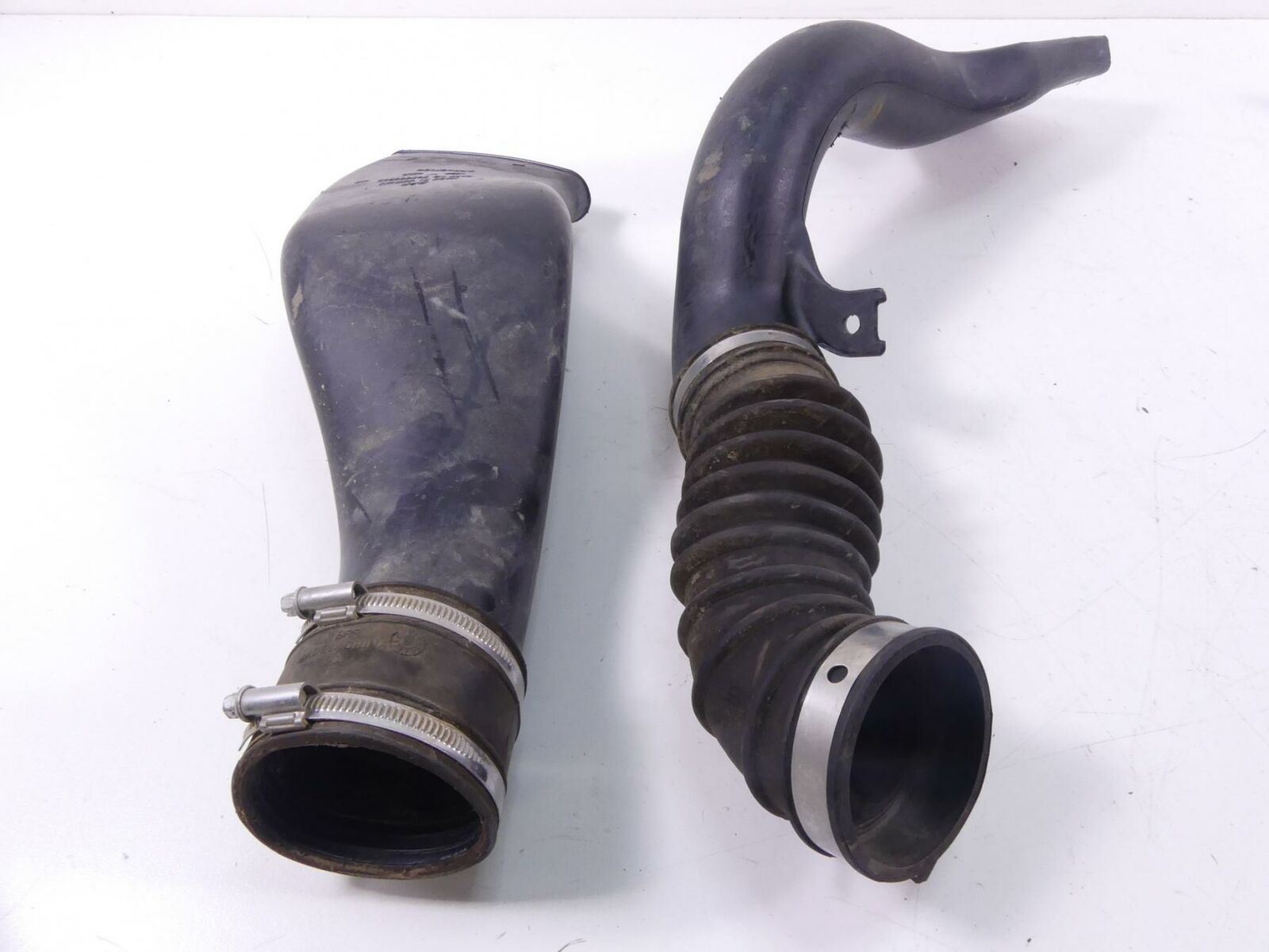 2017 Can Am Maverick 1000R DPS Air Breather Filter Tube Parts 707900562 {{ shop.shopifyCountryName }} - Mototech271