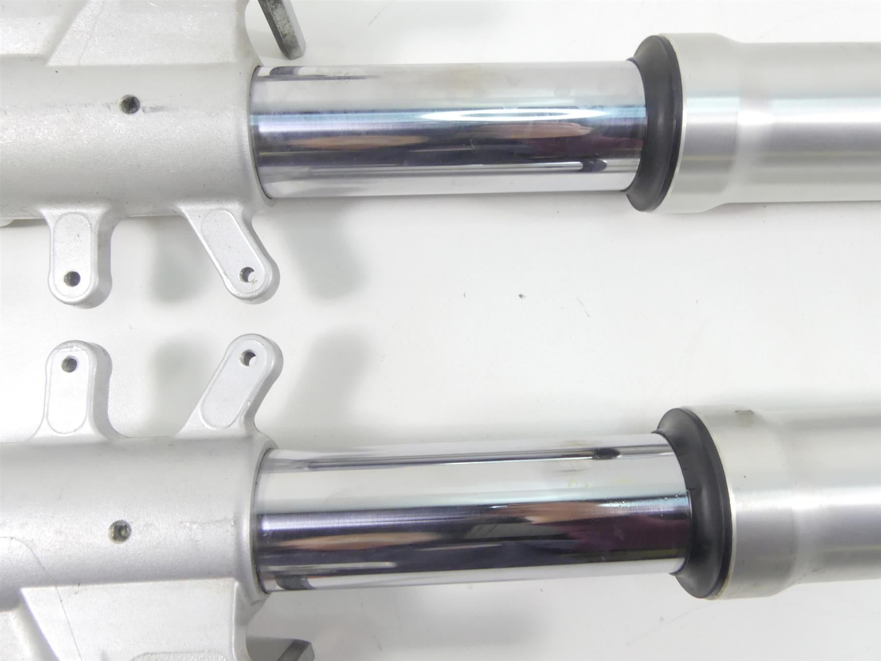 2007 Suzuki M109R VZR1800 Boulevard Straight Front Fork Legs 51104-48G00 {{ shop.shopifyCountryName }} - Mototech271