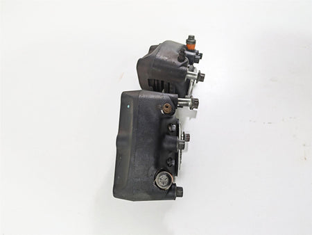 2005 Harley Touring FLHRI Road King Front Brake Caliper Set 44023-00C 44046-00D {{ shop.shopifyCountryName }} - Mototech271