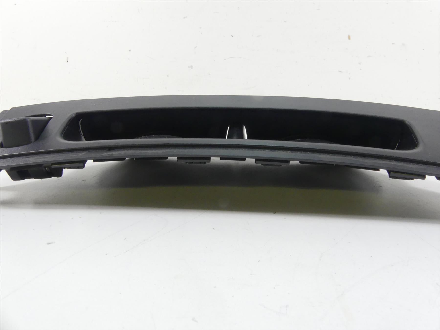 2016 Harley Touring FLHTP Electra Glide Fairing Air Duct Inlet Vent 29200038 {{ shop.shopifyCountryName }} - Mototech271